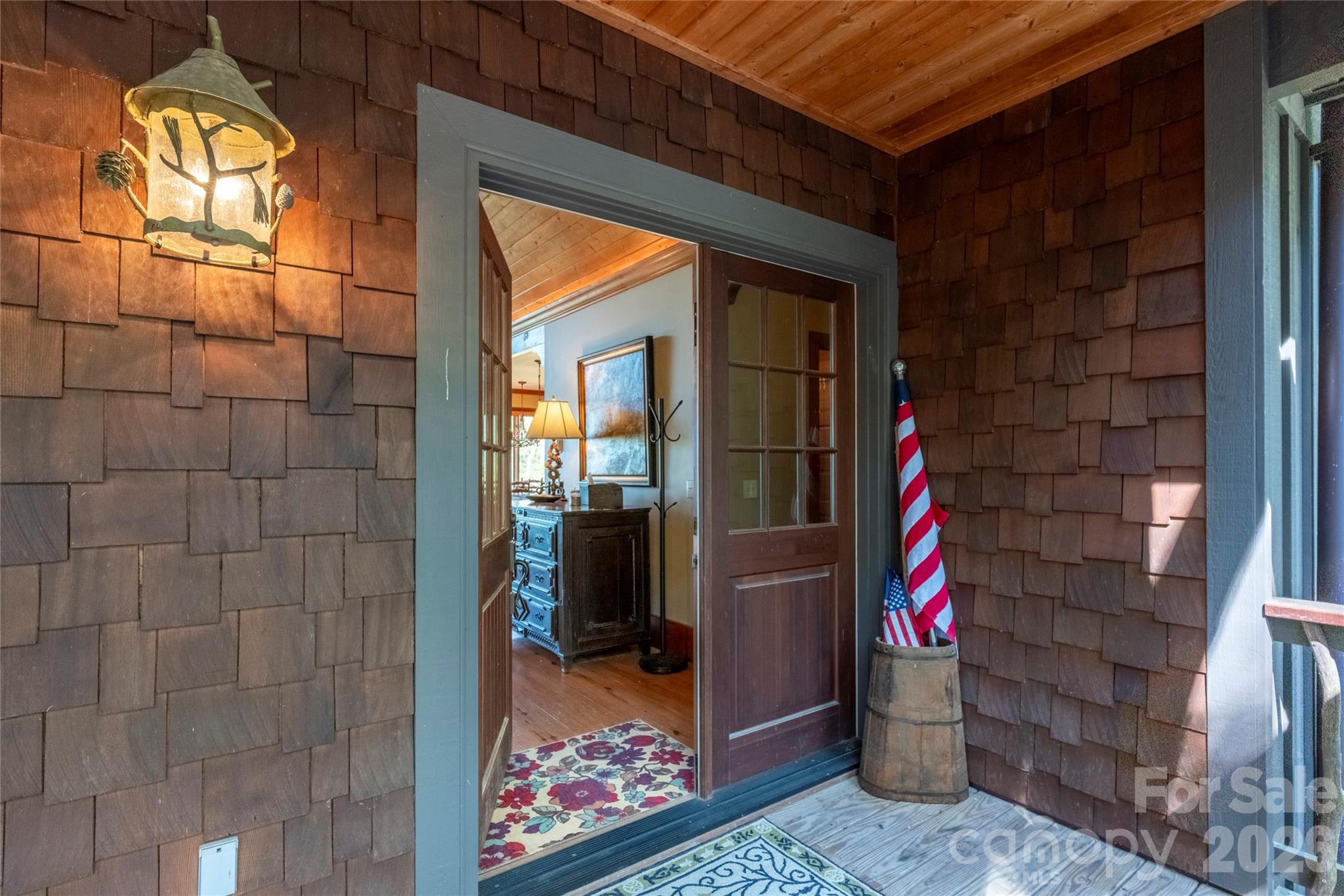 601 Hawk Mountain Road Property Photo 2