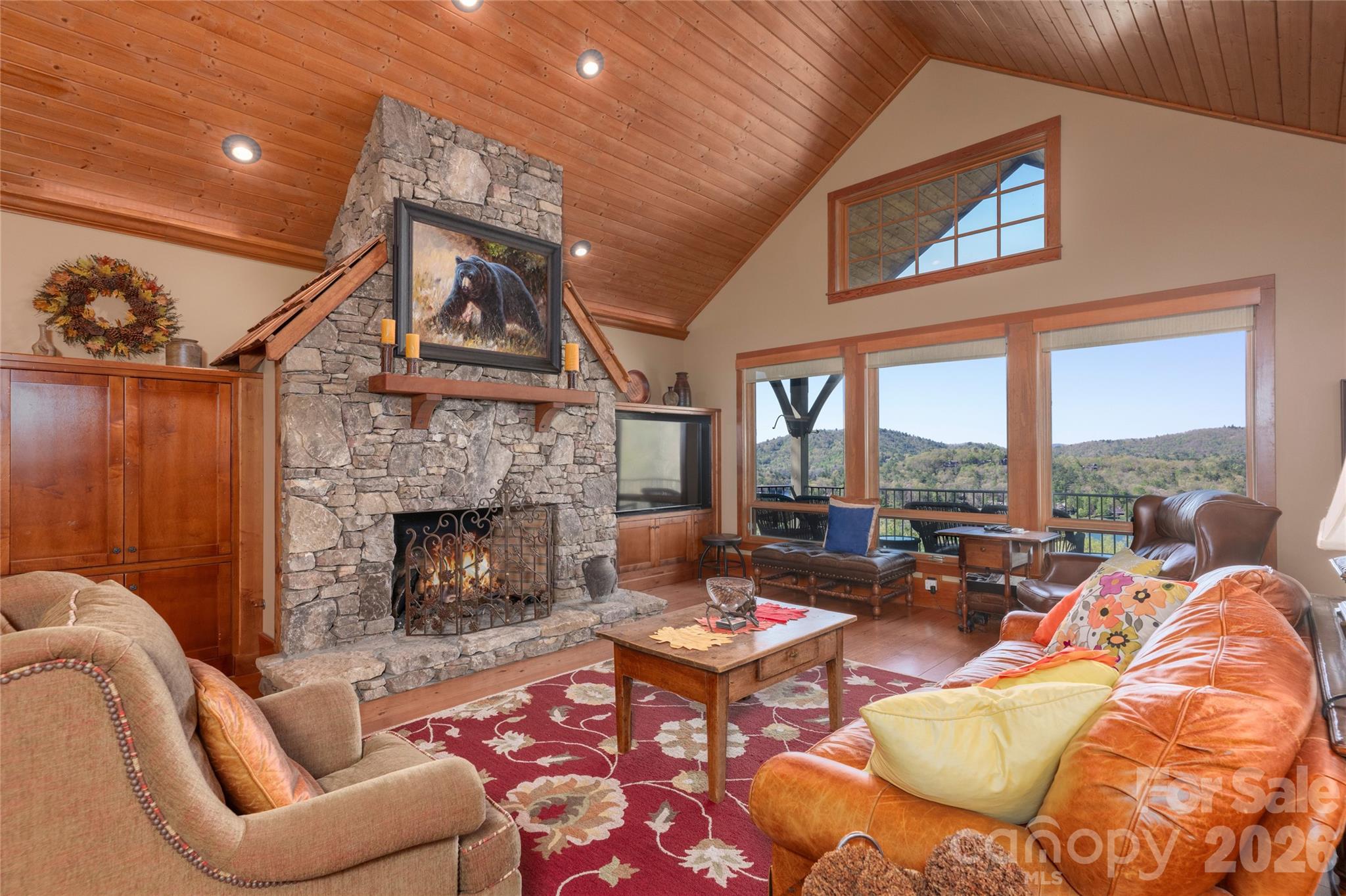 601 Hawk Mountain Road Property Photo 6