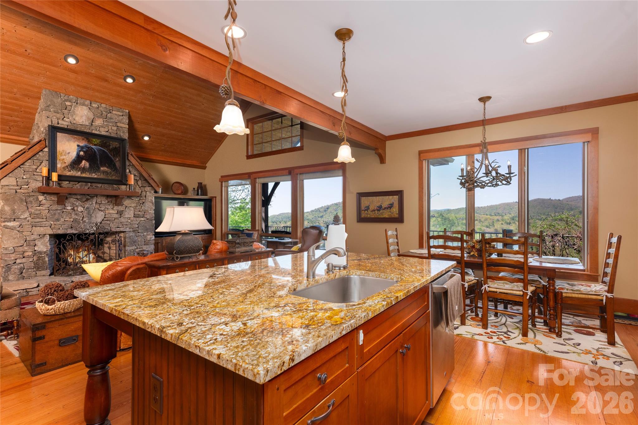601 Hawk Mountain Road Property Photo 11