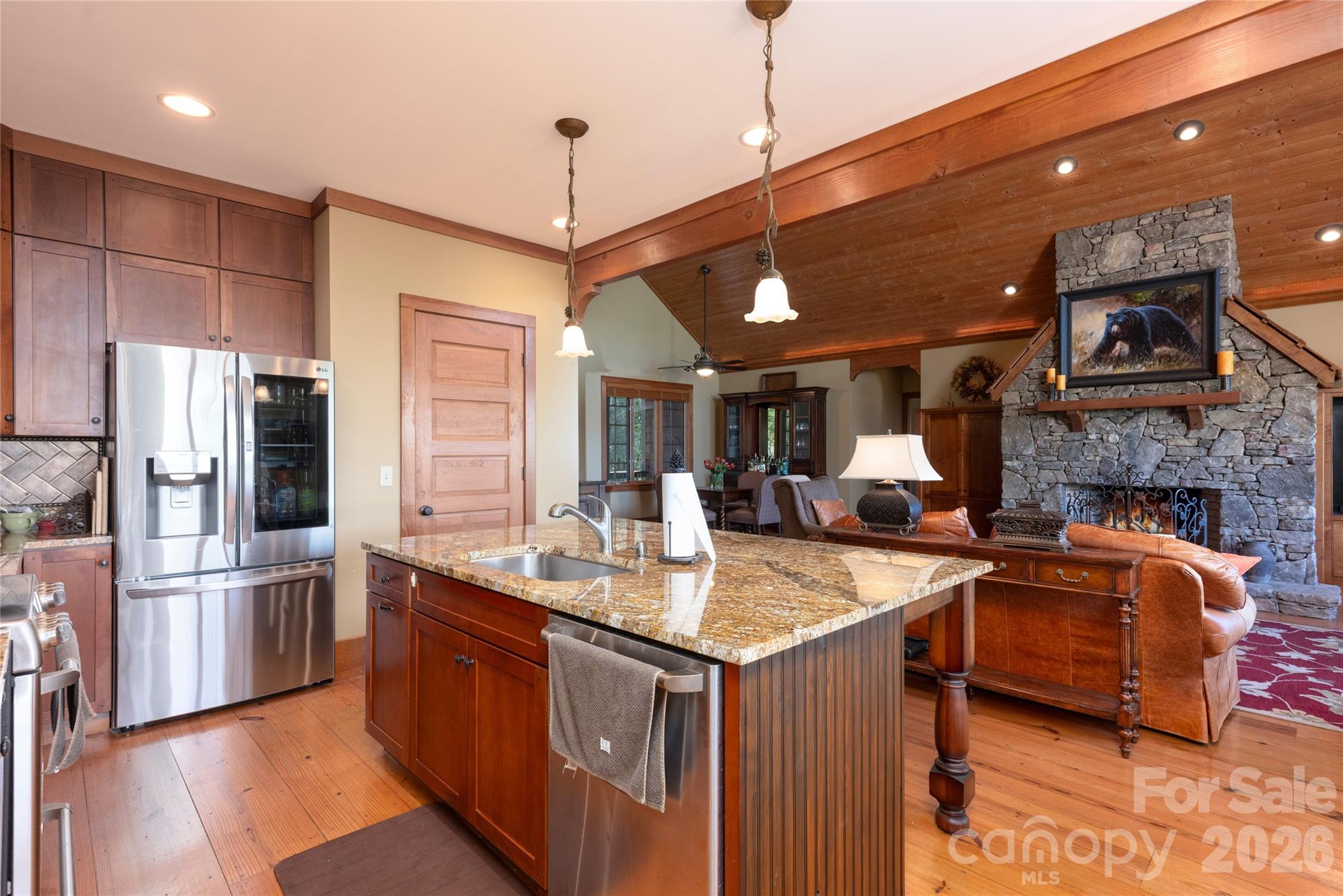 601 Hawk Mountain Road Property Photo 13