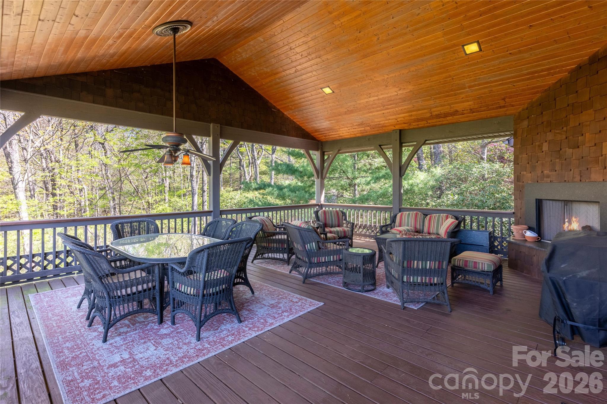 601 Hawk Mountain Road Property Photo 22