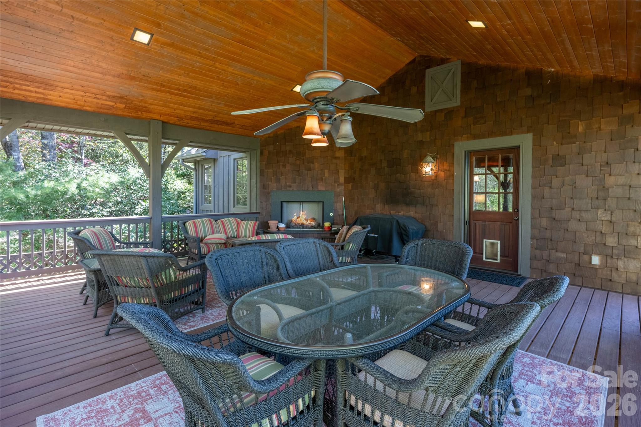 601 Hawk Mountain Road Property Photo 23