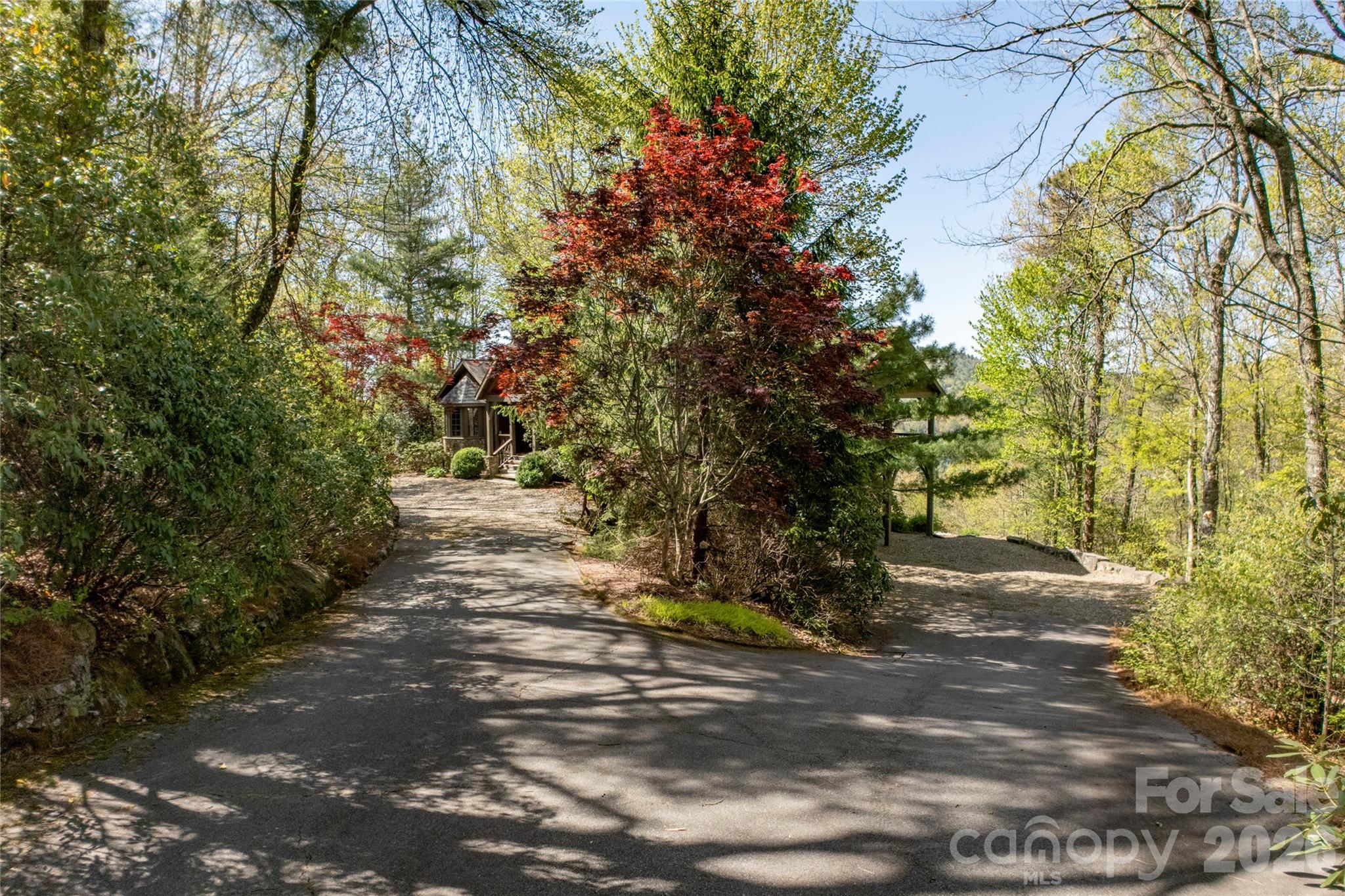 601 Hawk Mountain Road Property Photo 42