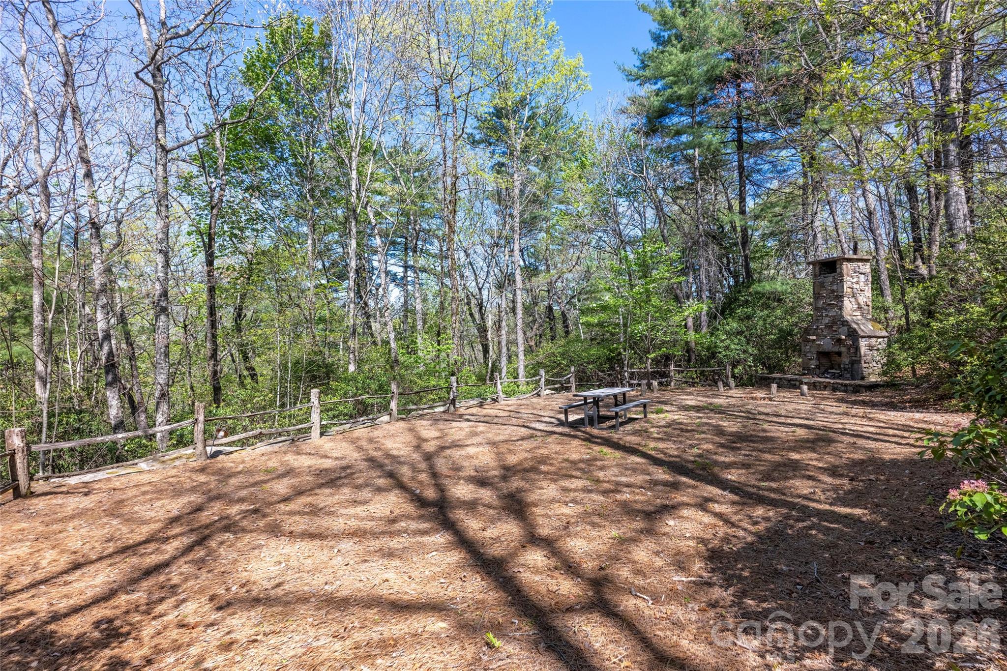601 Hawk Mountain Road Property Photo 43