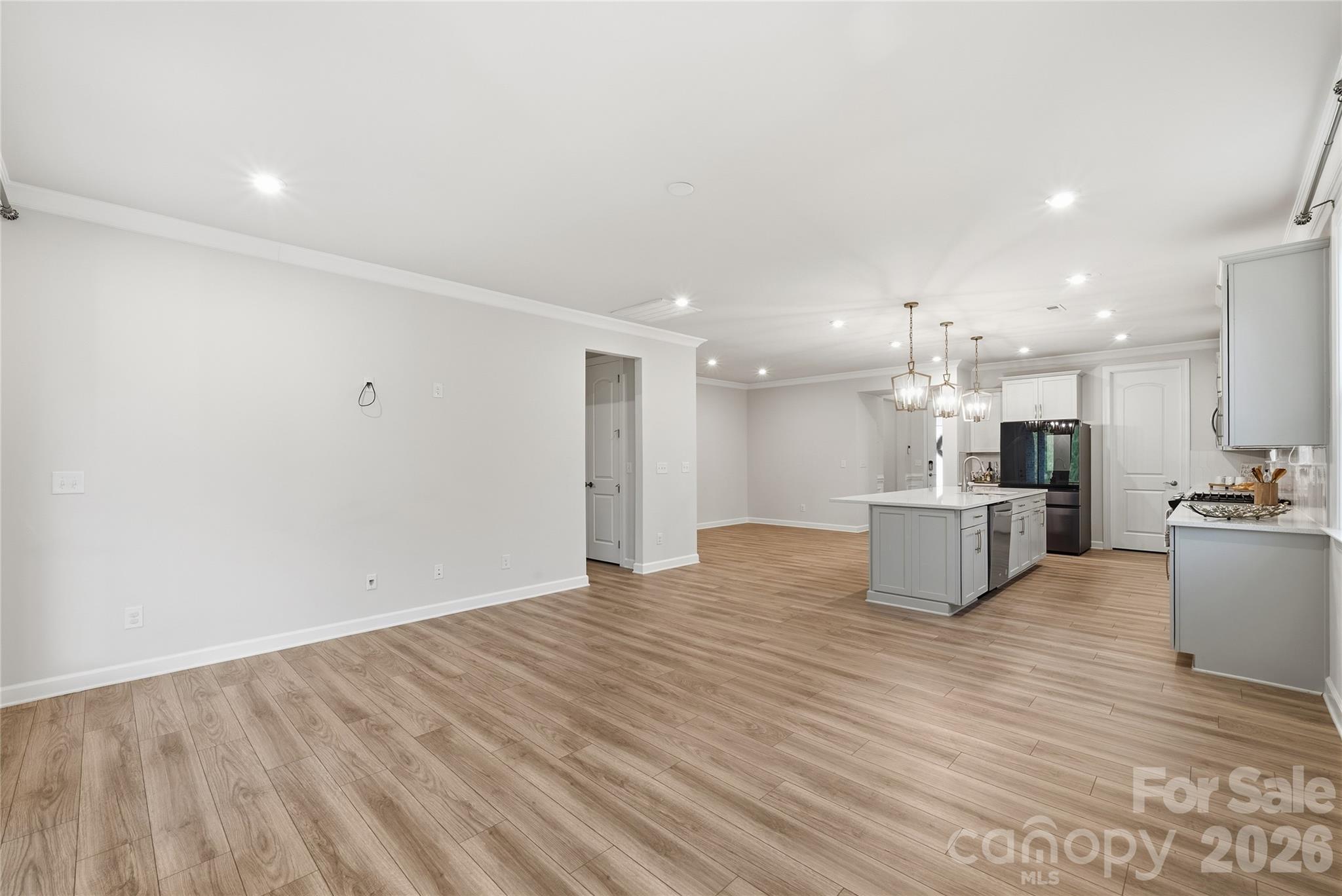9534 Liberty Hill Drive Property Photo 10