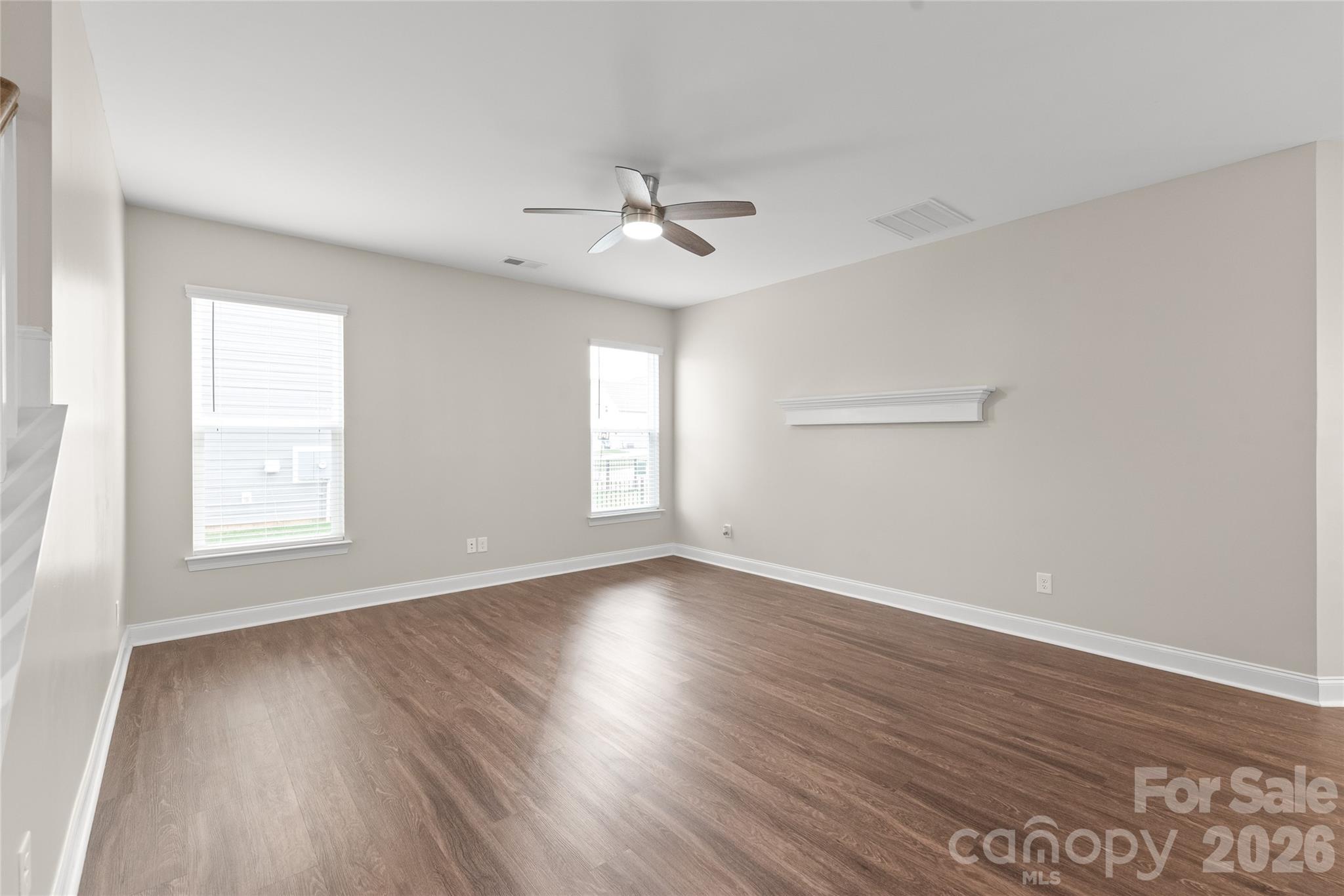 3017 Woodlands Creek Drive Property Photo 10