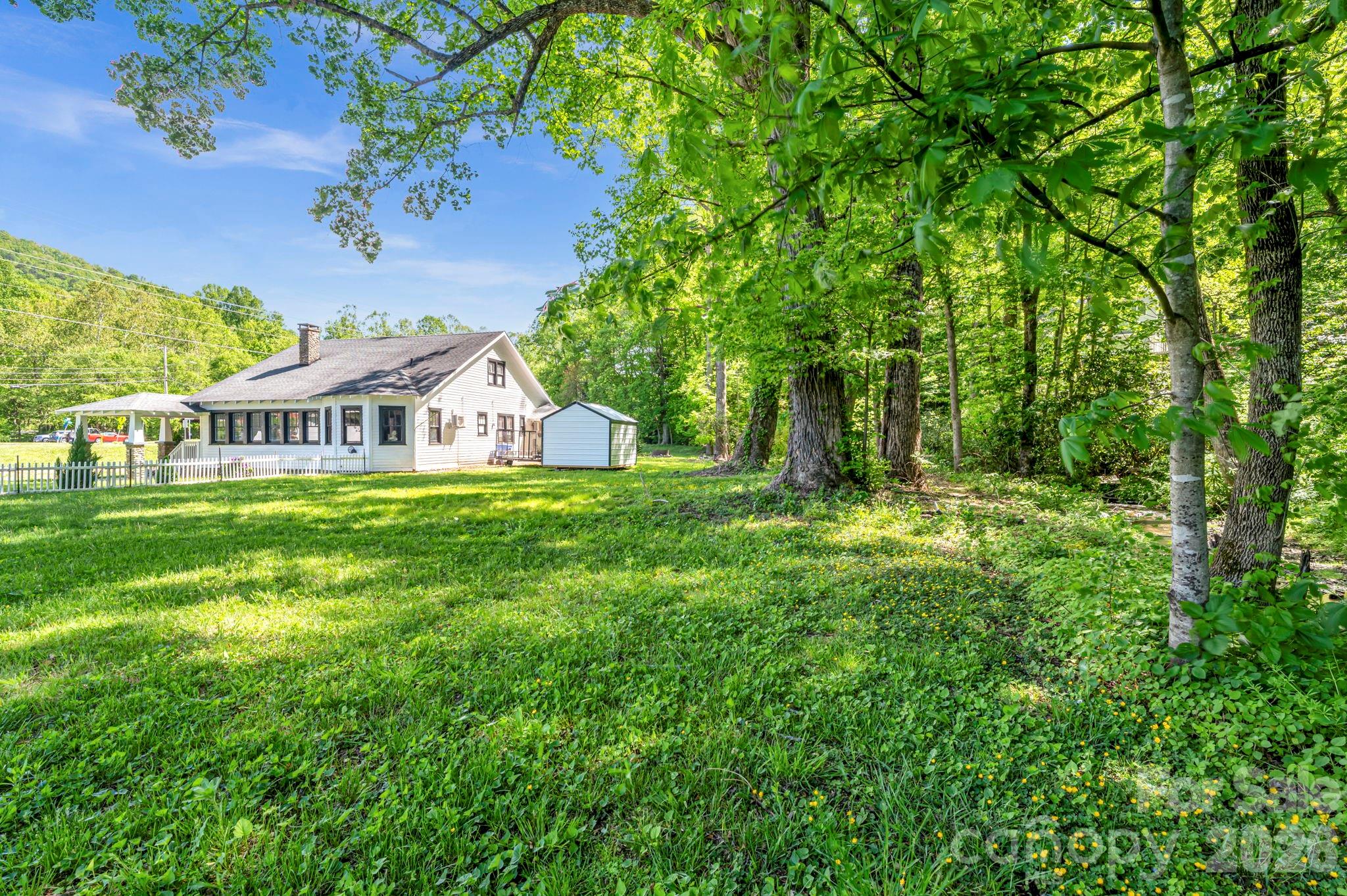 2355 Soco Road Property Photo 10