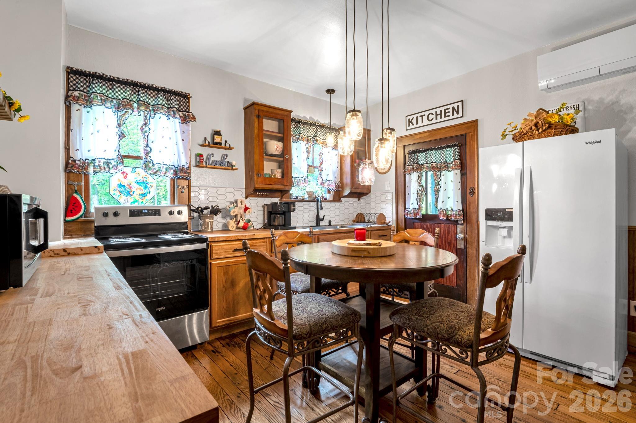 2355 Soco Road Property Photo 18