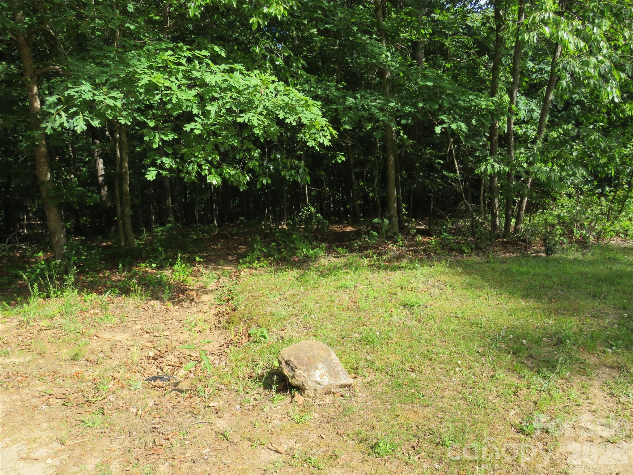 0 S Woodleaf Road Property Photo 15