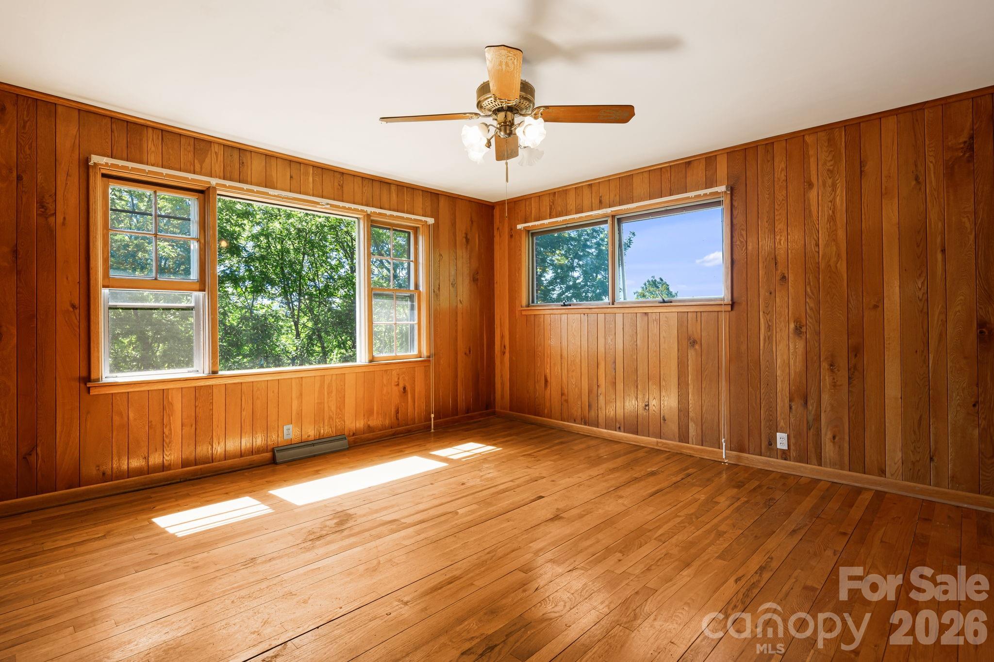 284 Chestnut Street Property Photo 13