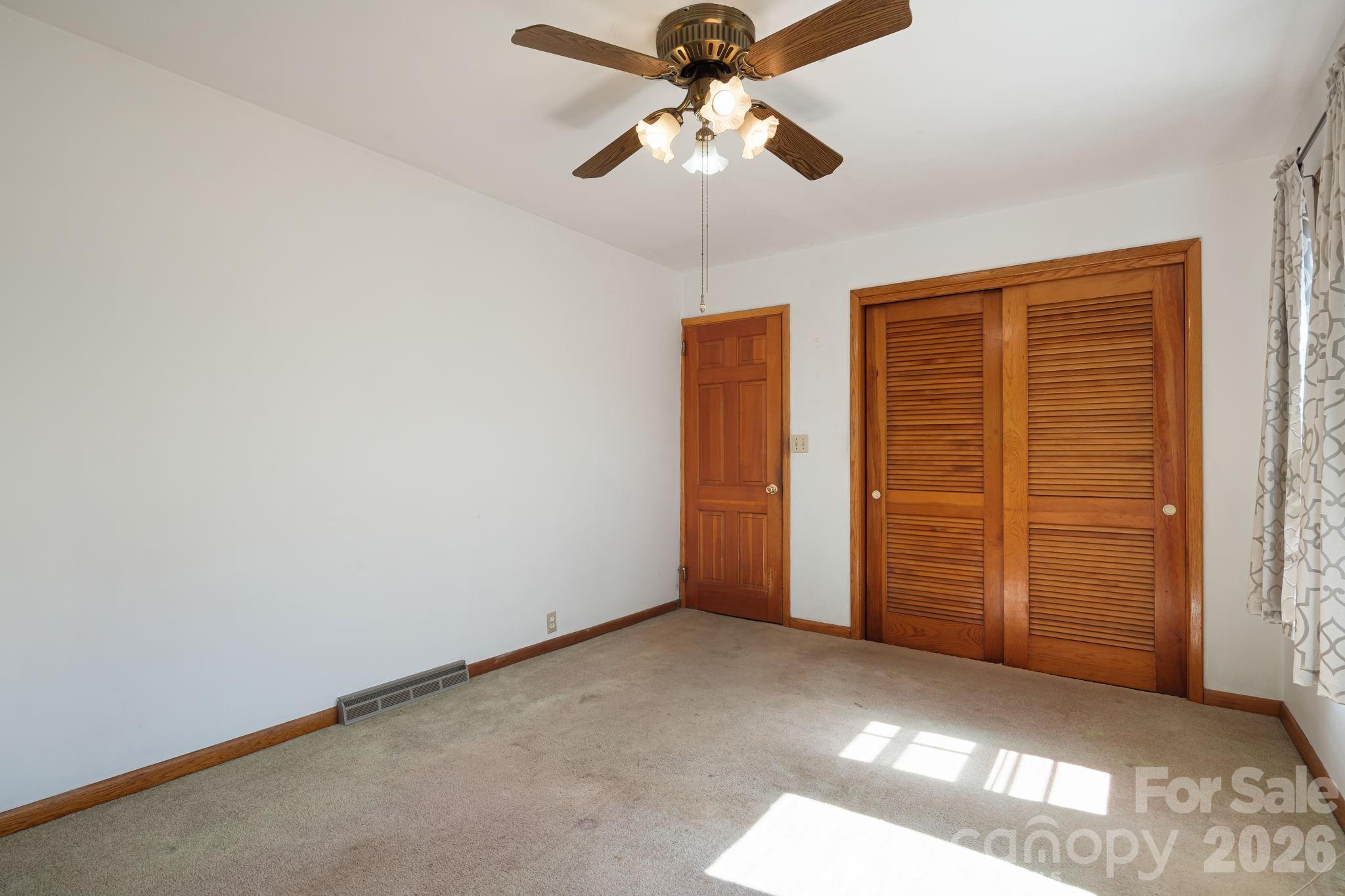284 Chestnut Street Property Photo 17