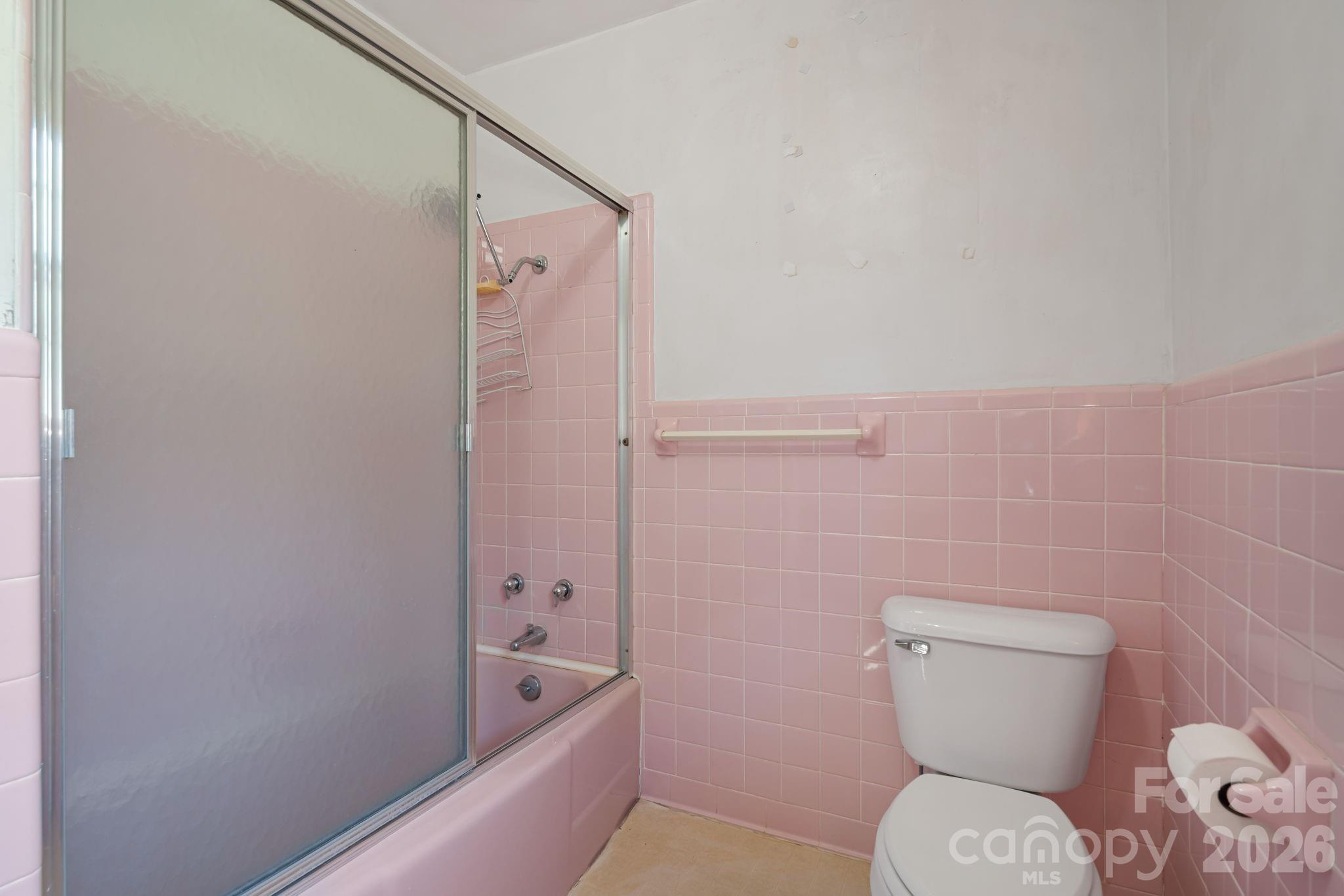 284 Chestnut Street Property Photo 23