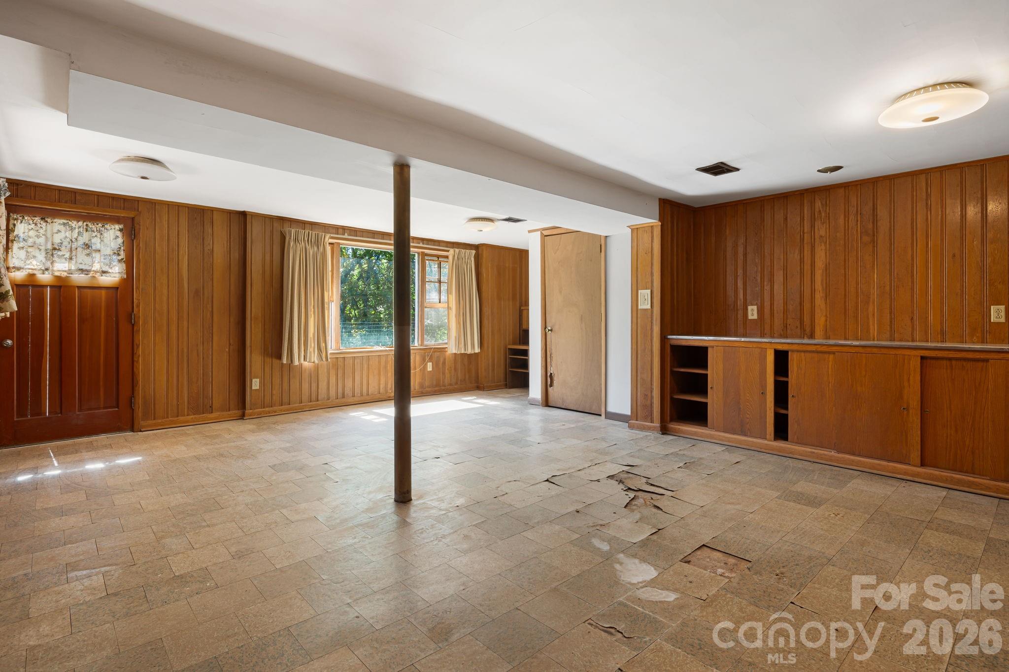284 Chestnut Street Property Photo 29