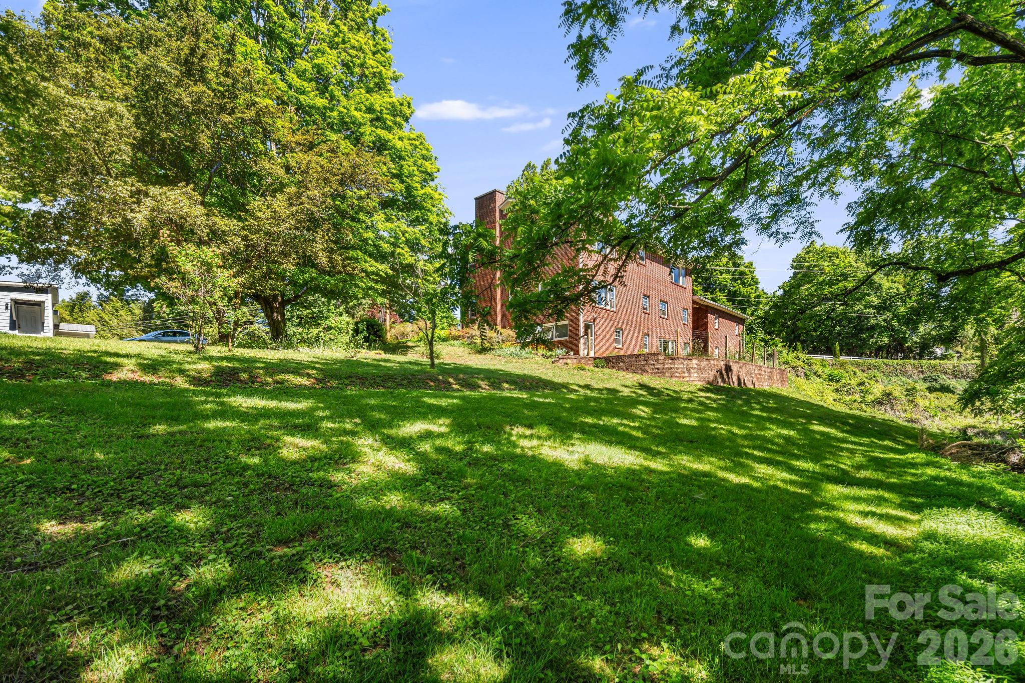 284 Chestnut Street Property Photo 39