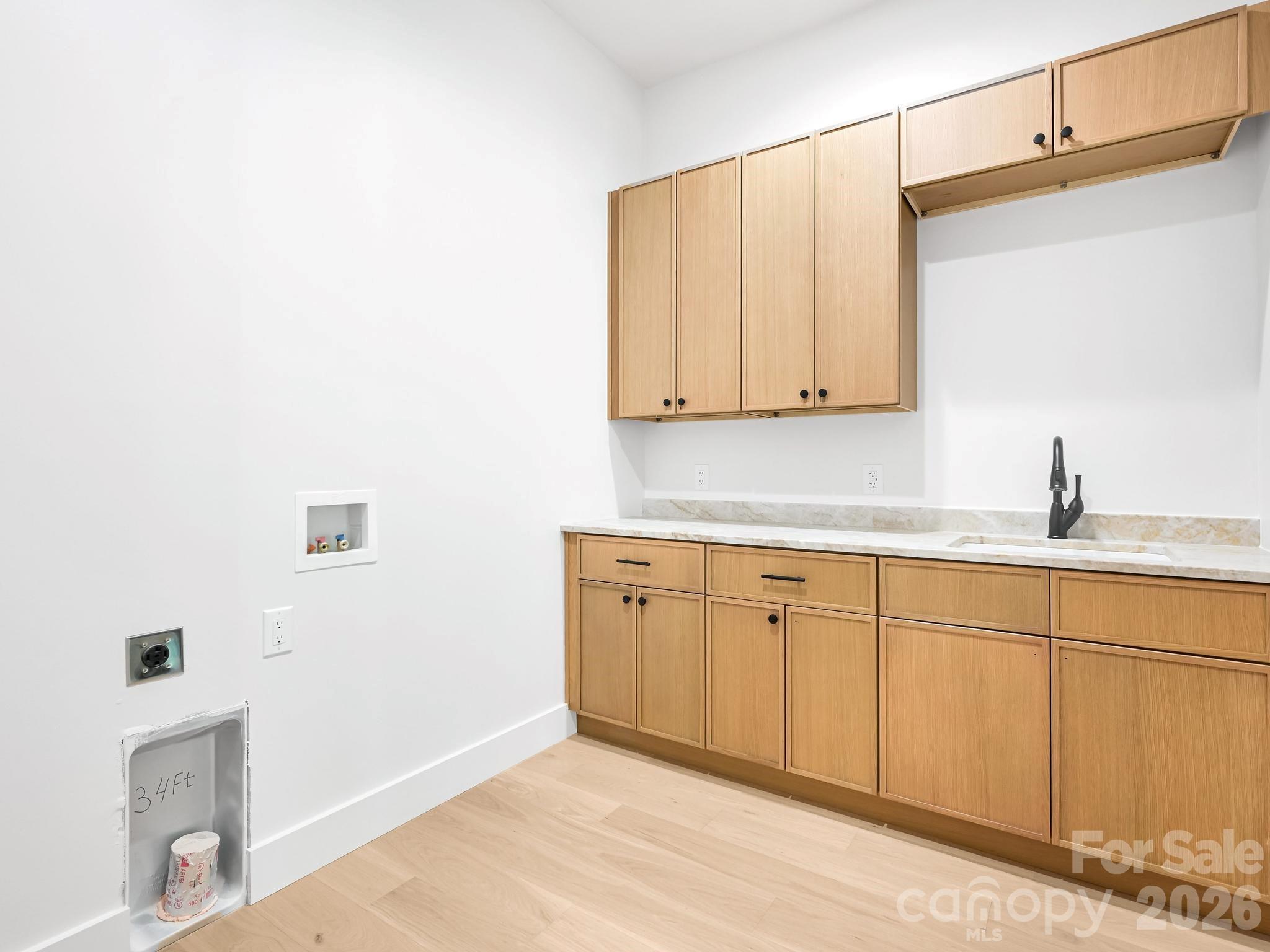 18 Erin Glen Court Property Photo 23
