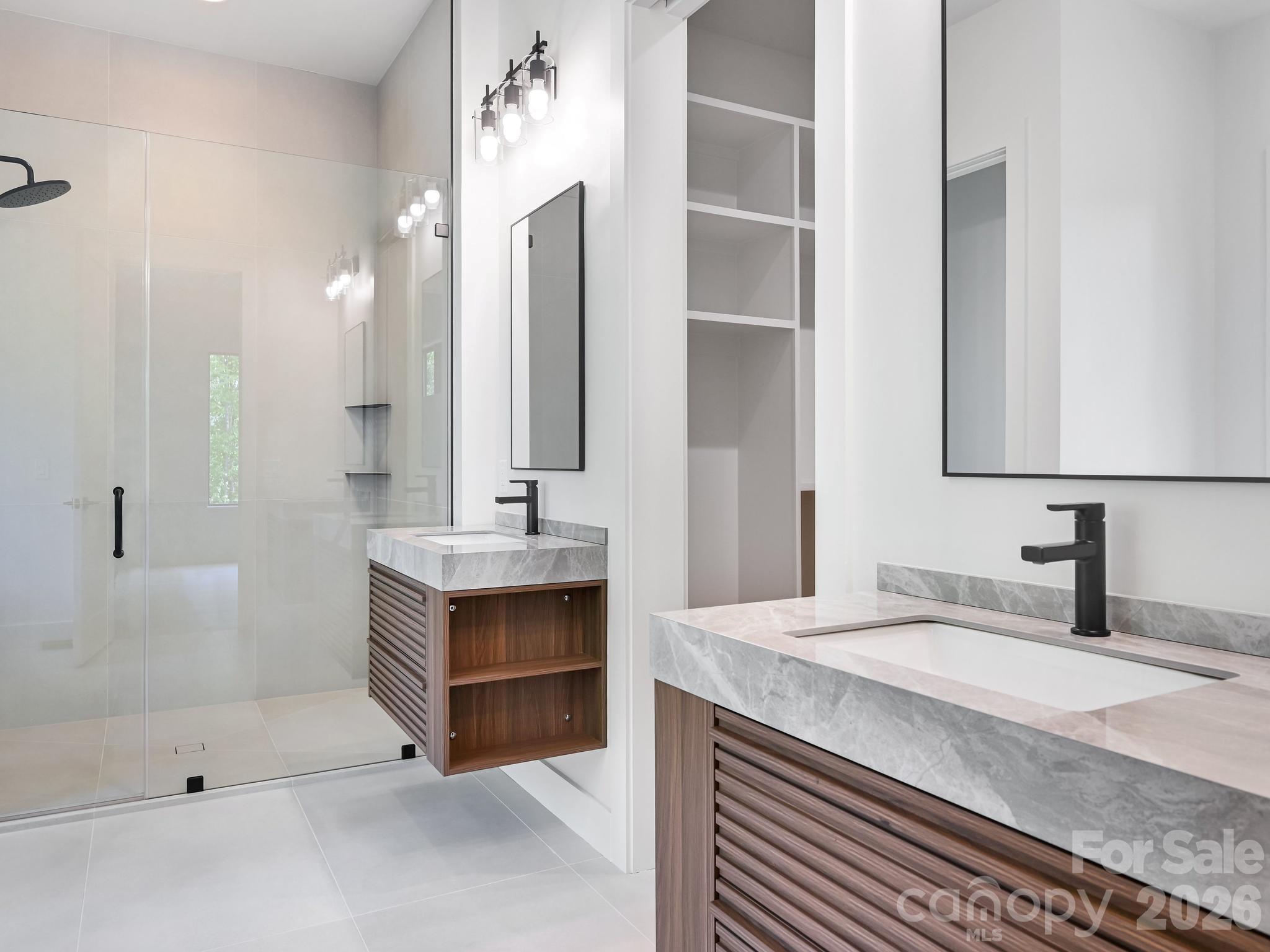 18 Erin Glen Court Property Photo 29