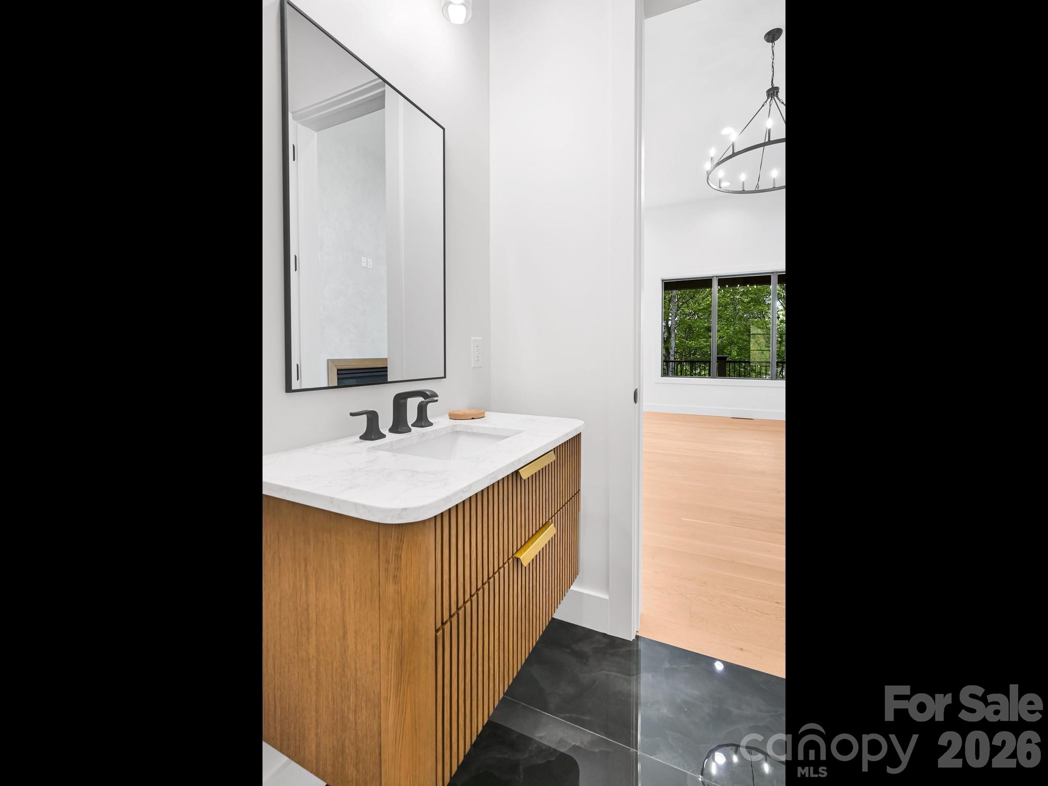 18 Erin Glen Court Property Photo 34