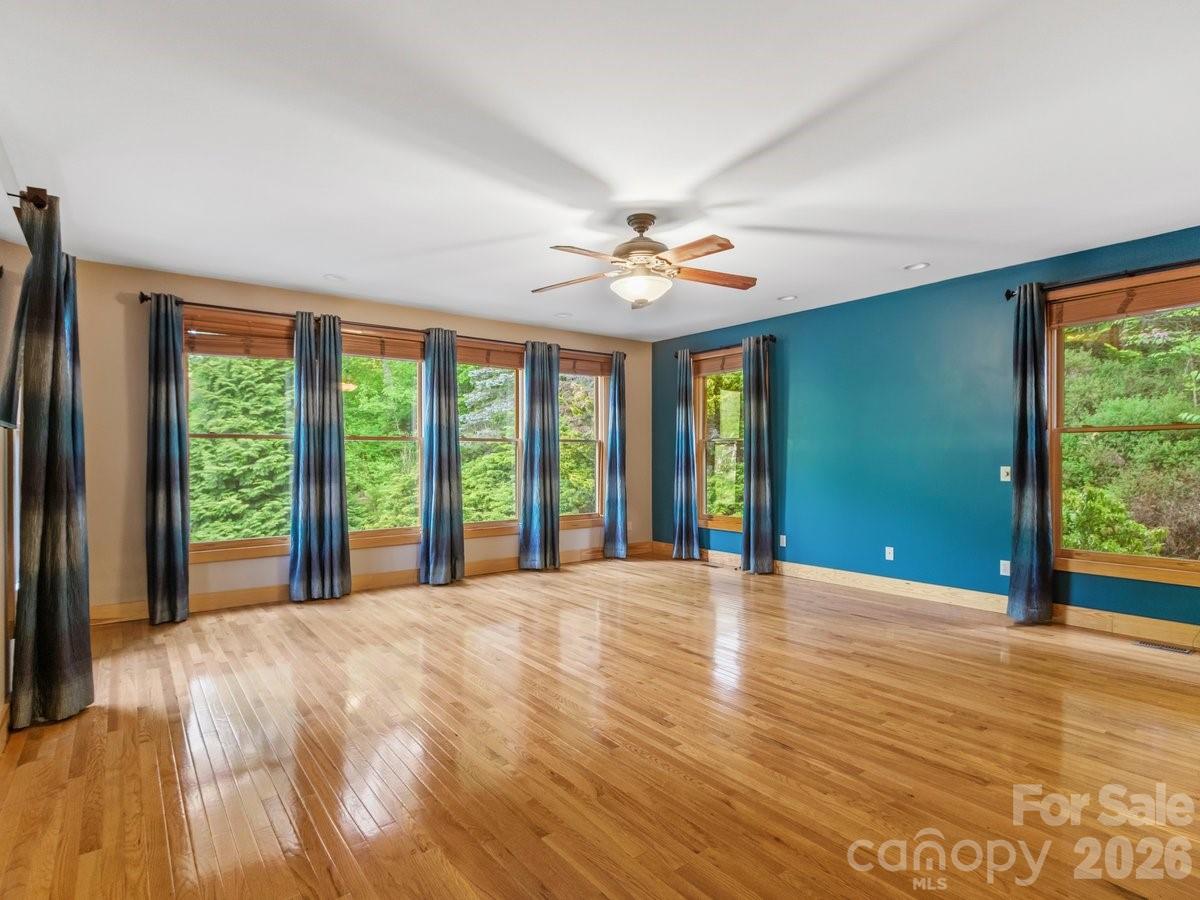 52 Mountain Park Drive Property Photo 26