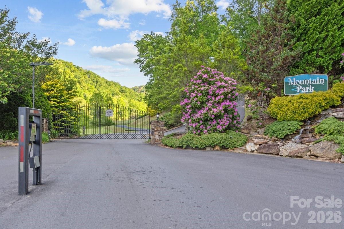 52 Mountain Park Drive Property Photo 48