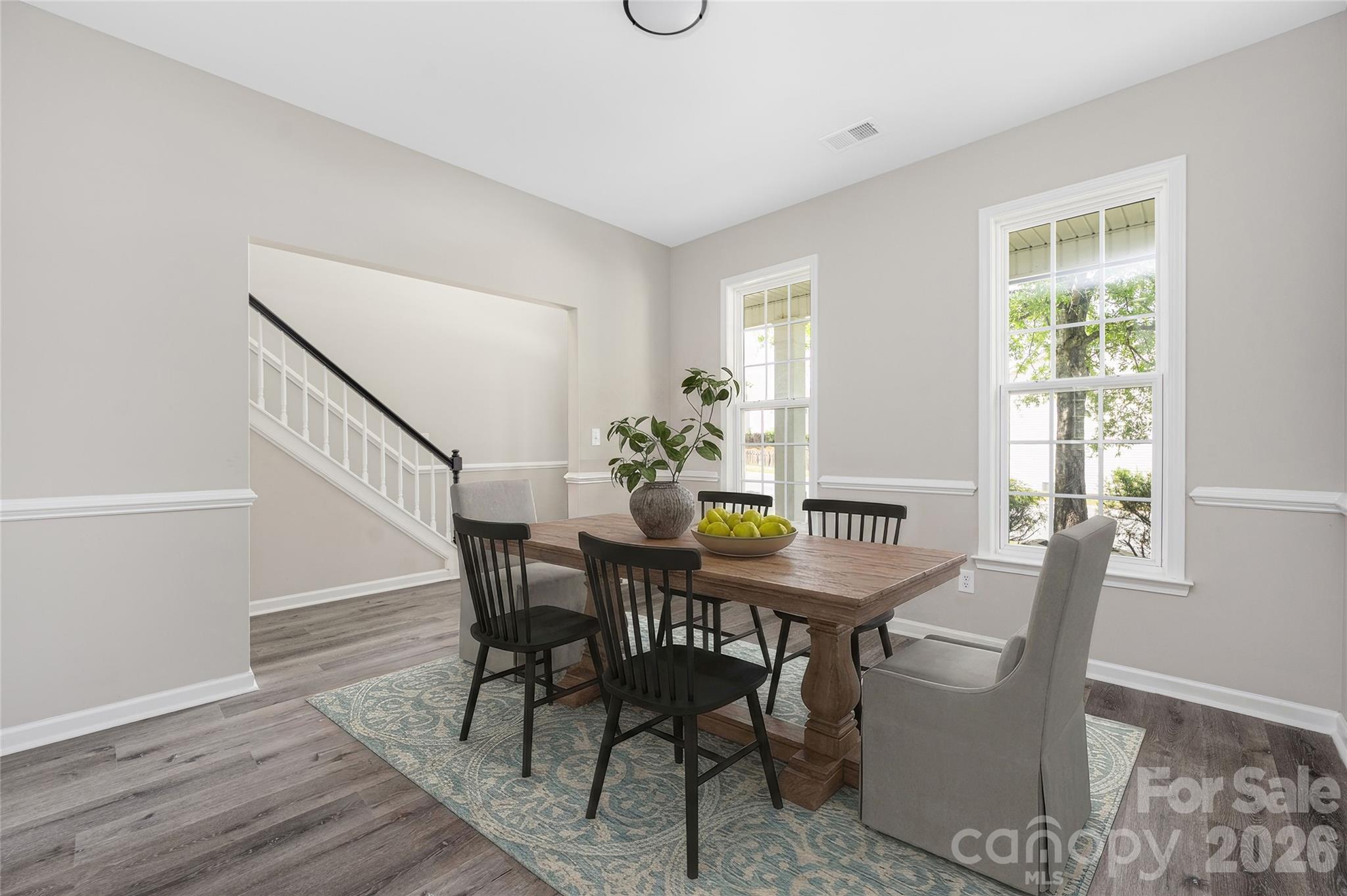 13834 Riding Hill Avenue Property Photo 7
