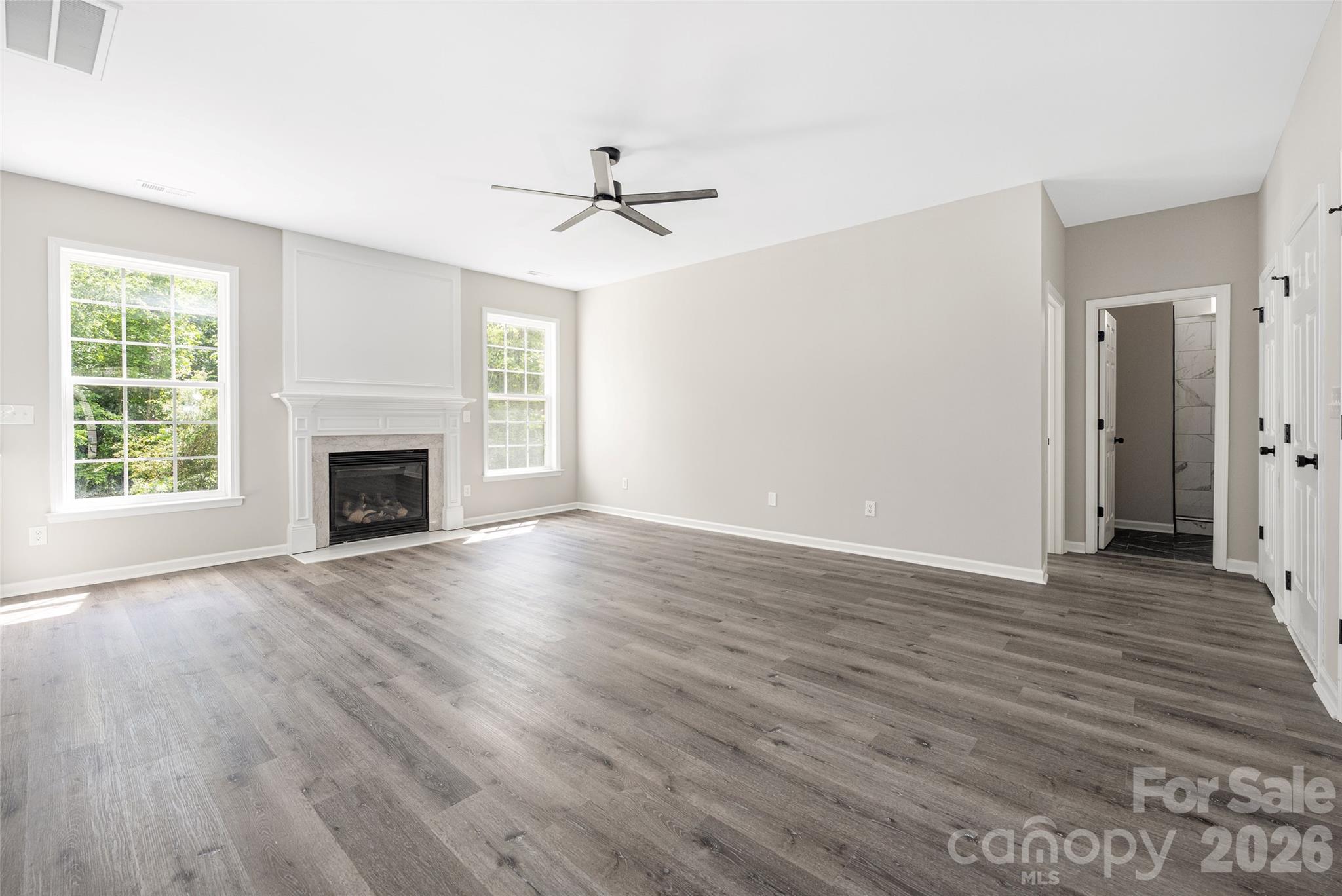 13834 Riding Hill Avenue Property Photo 15