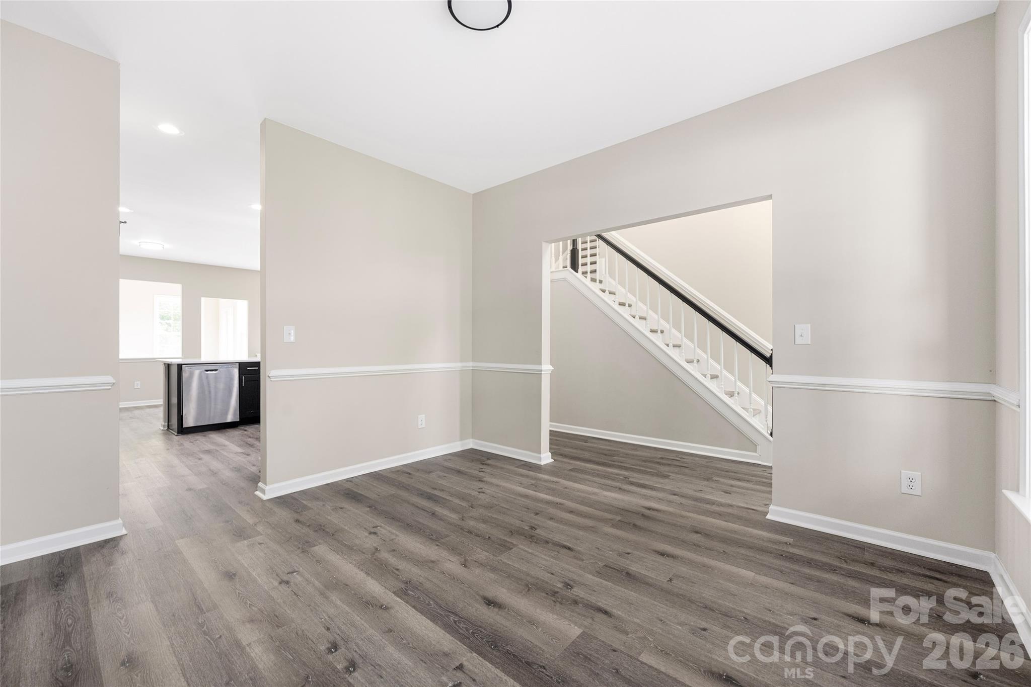 13834 Riding Hill Avenue Property Photo 38