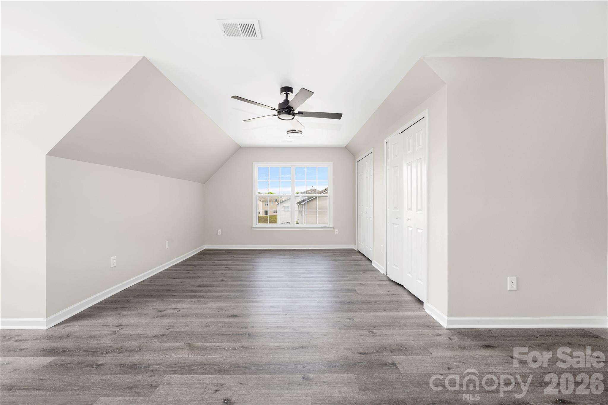 13834 Riding Hill Avenue Property Photo 44