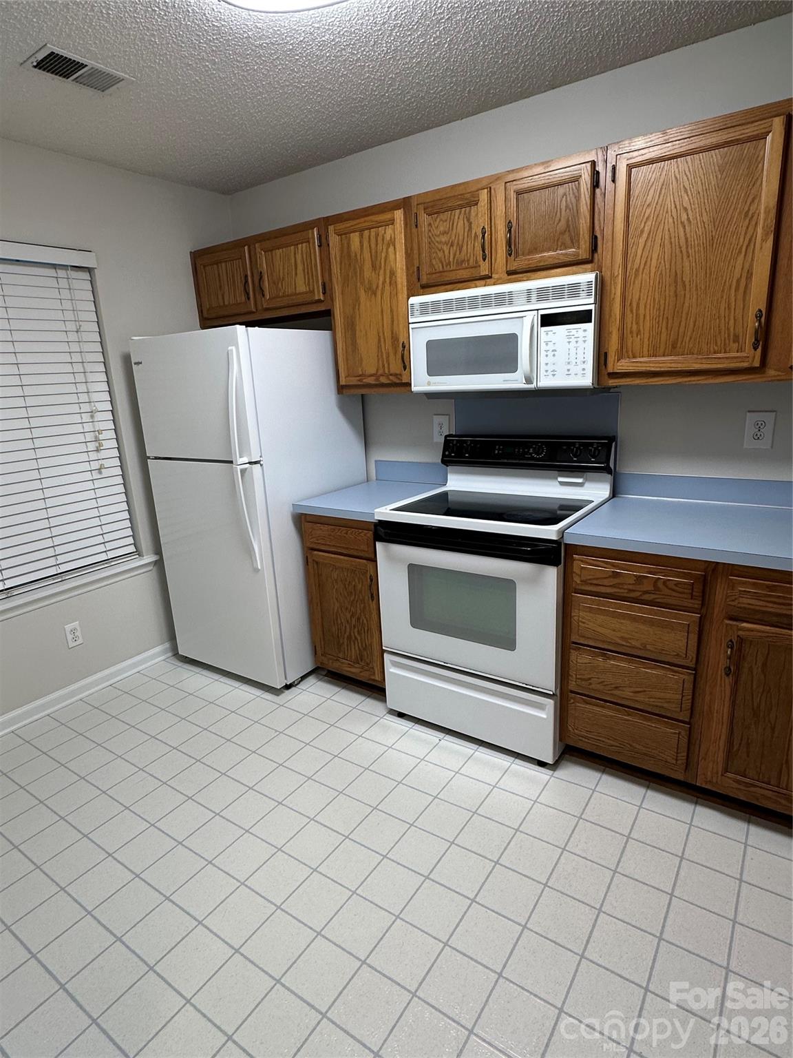 6311 Windsor Gate Lane Property Photo 6