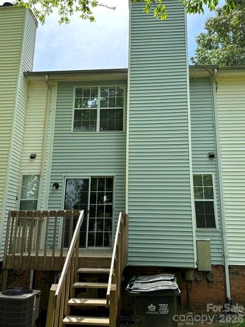 6311 Windsor Gate Lane Property Photo 28