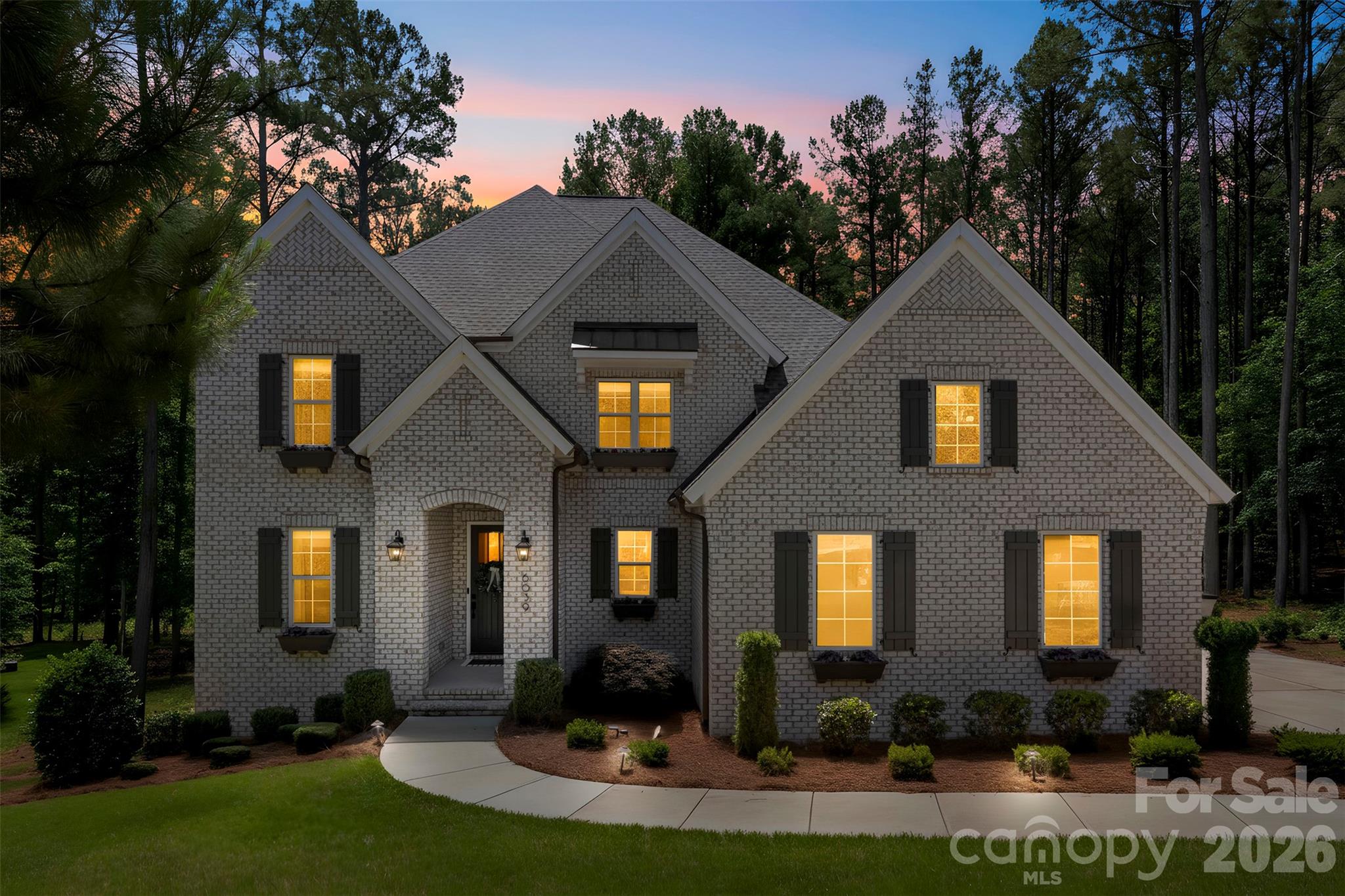 6039 Chimney Bluff Road Property Photo 1