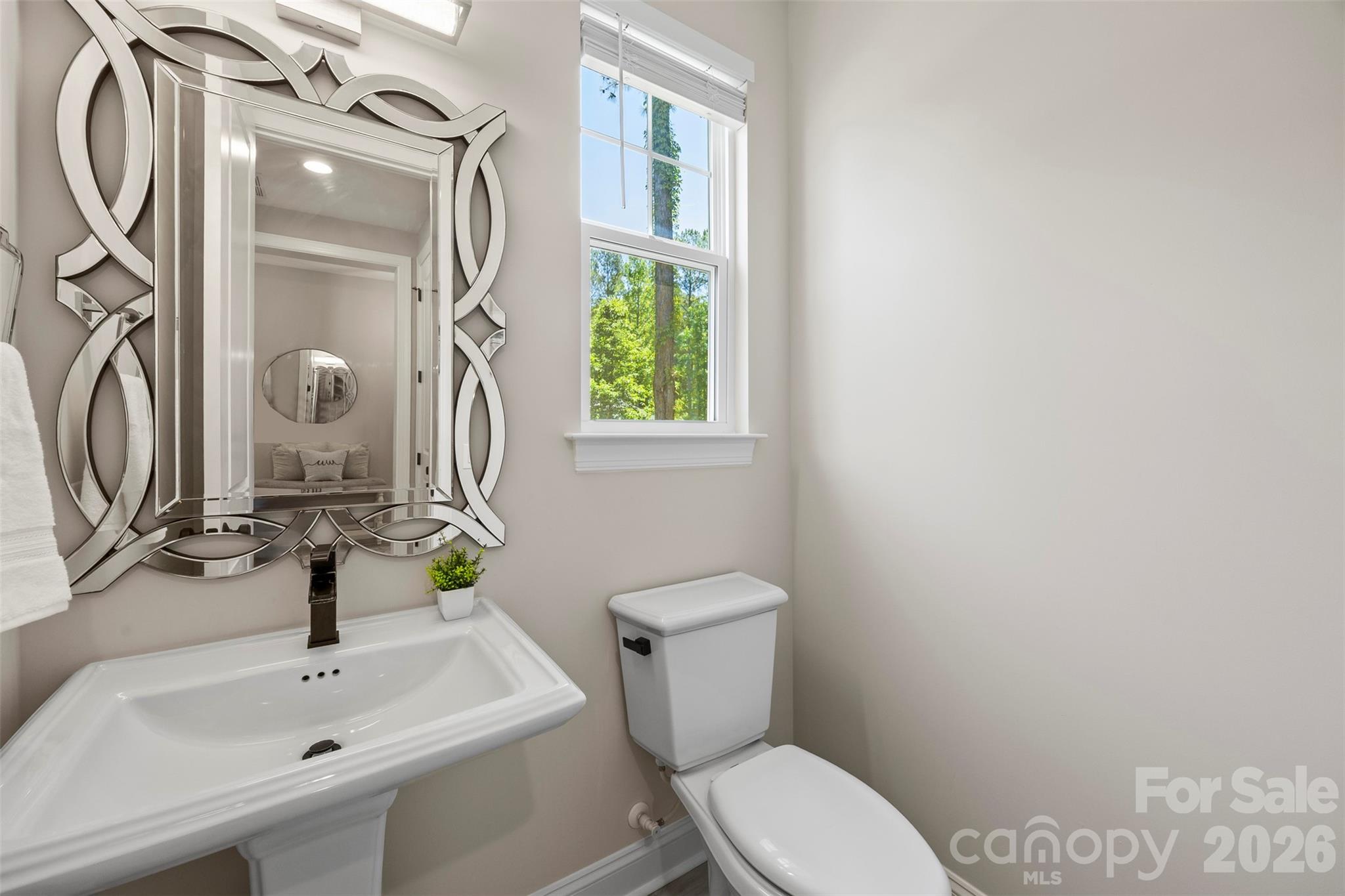 6039 Chimney Bluff Road Property Photo 15