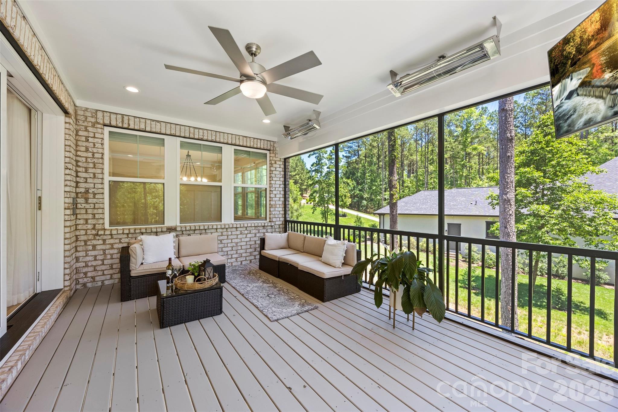 6039 Chimney Bluff Road Property Photo 25