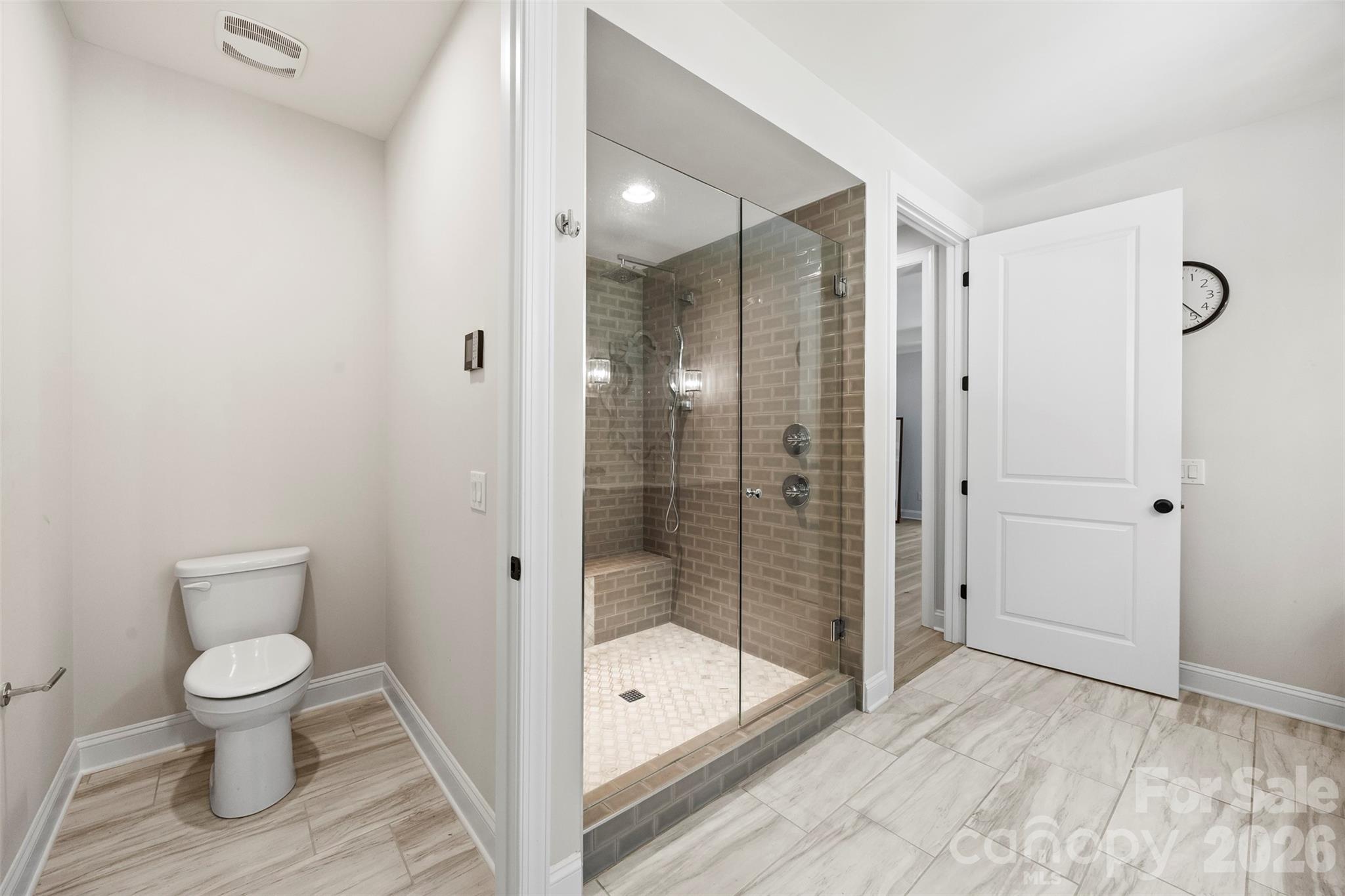 6039 Chimney Bluff Road Property Photo 27