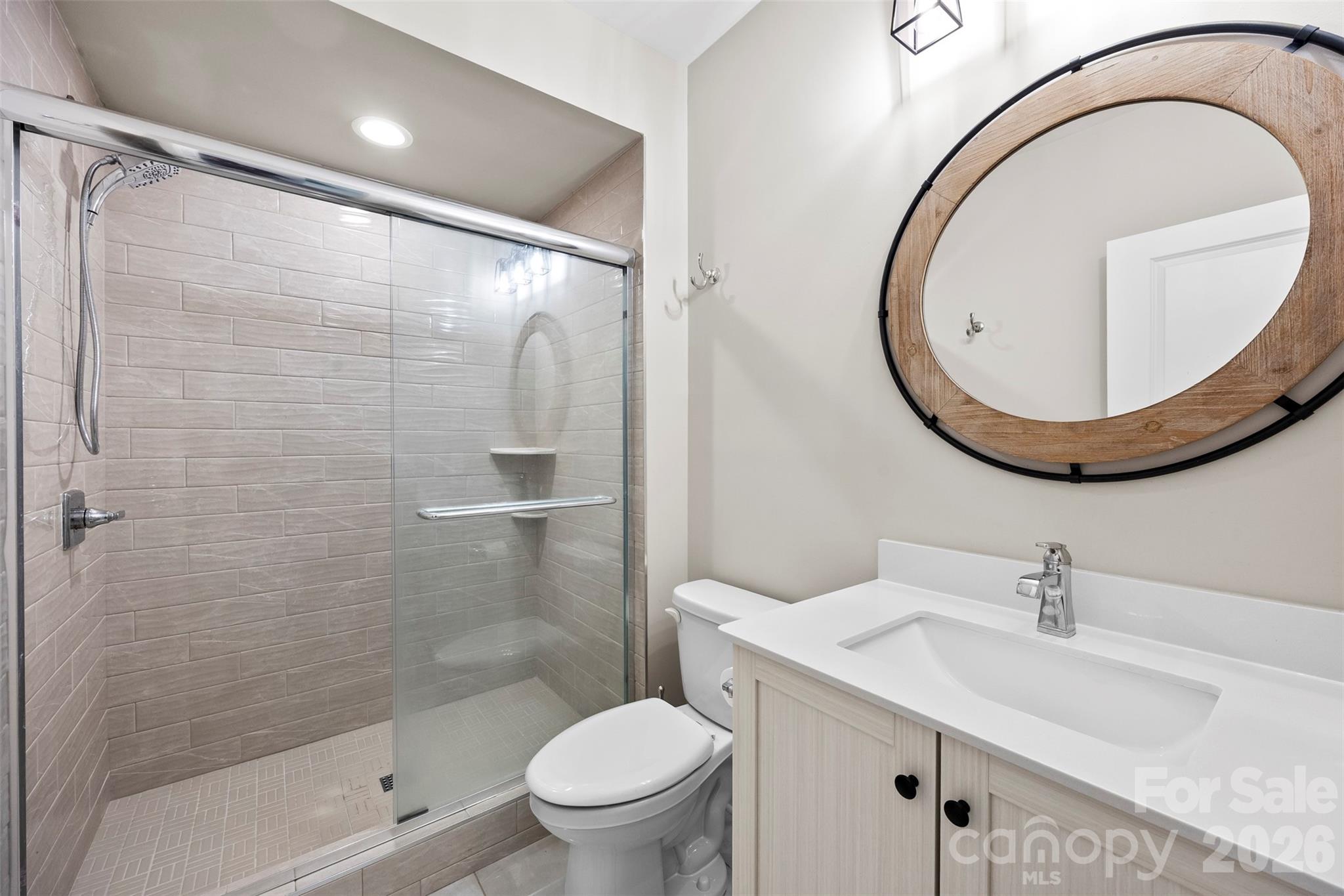 6039 Chimney Bluff Road Property Photo 39