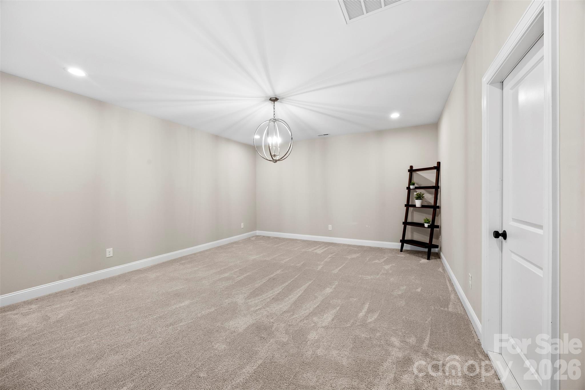 6039 Chimney Bluff Road Property Photo 41