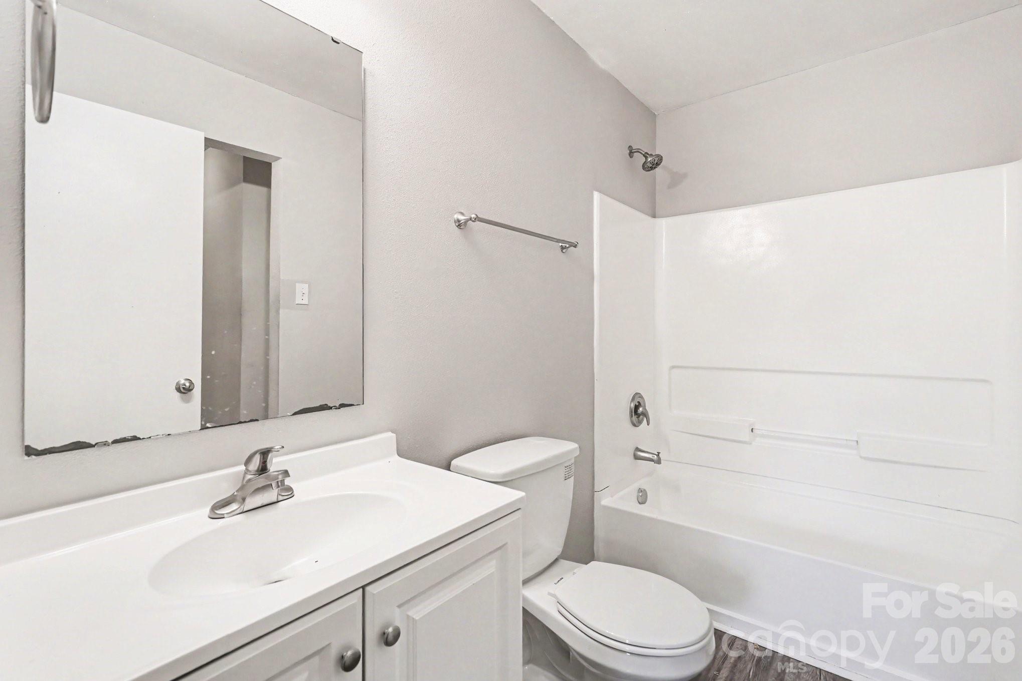 12425 Stowe Acres Drive Property Photo 13