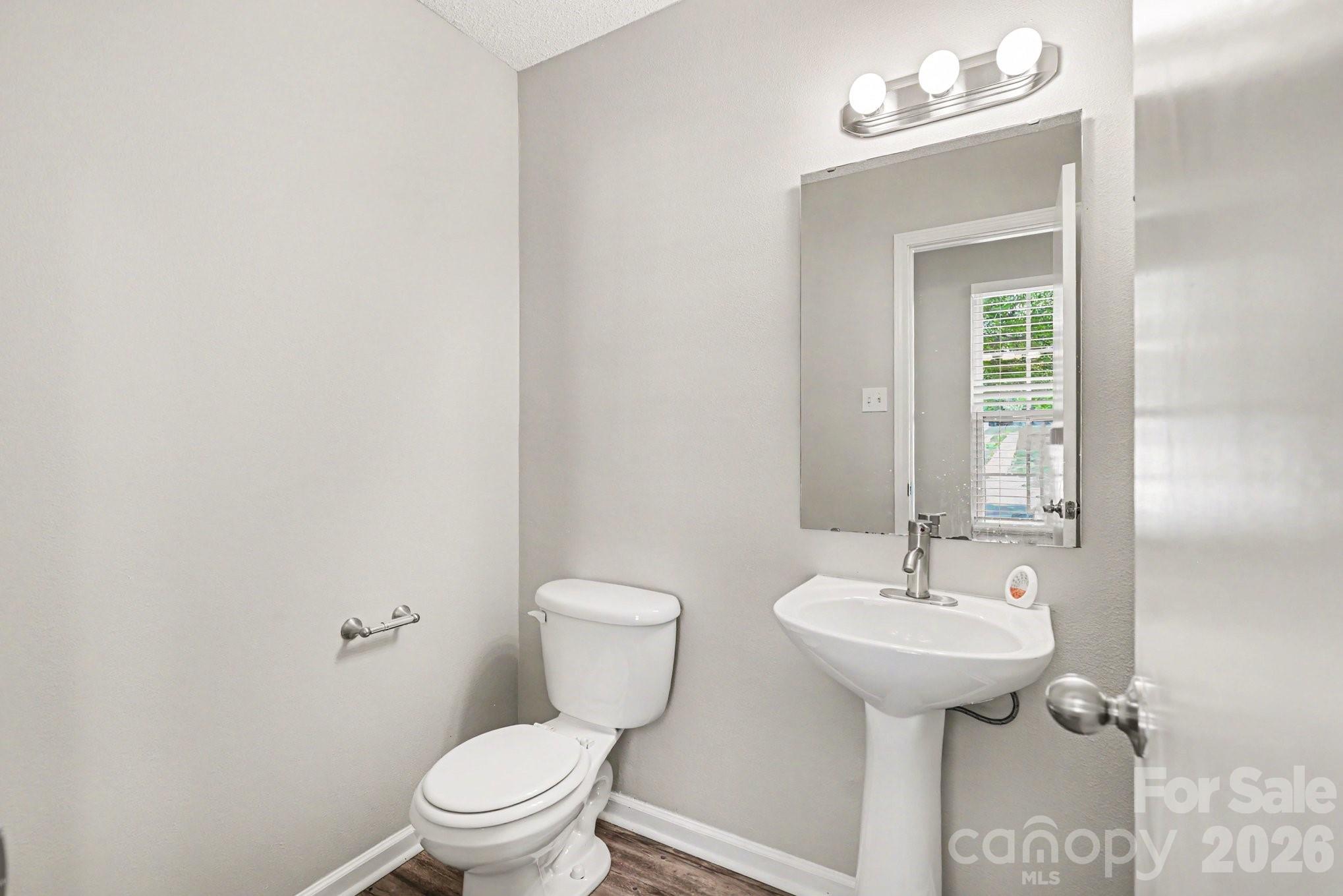 12425 Stowe Acres Drive Property Photo 15