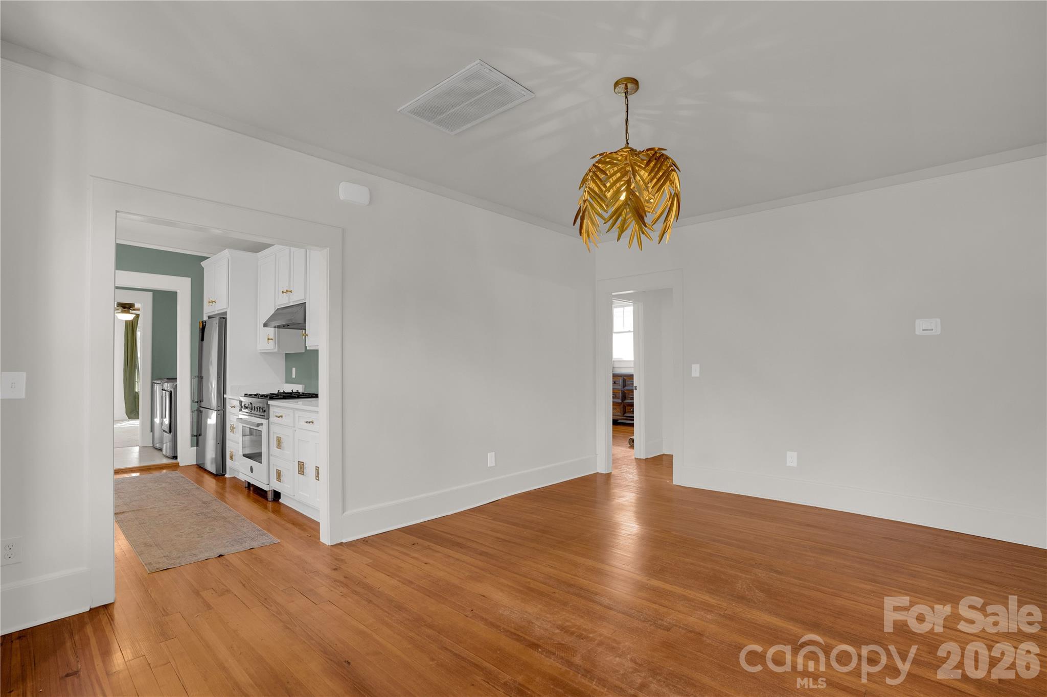 2418 Clark Street Property Photo 12
