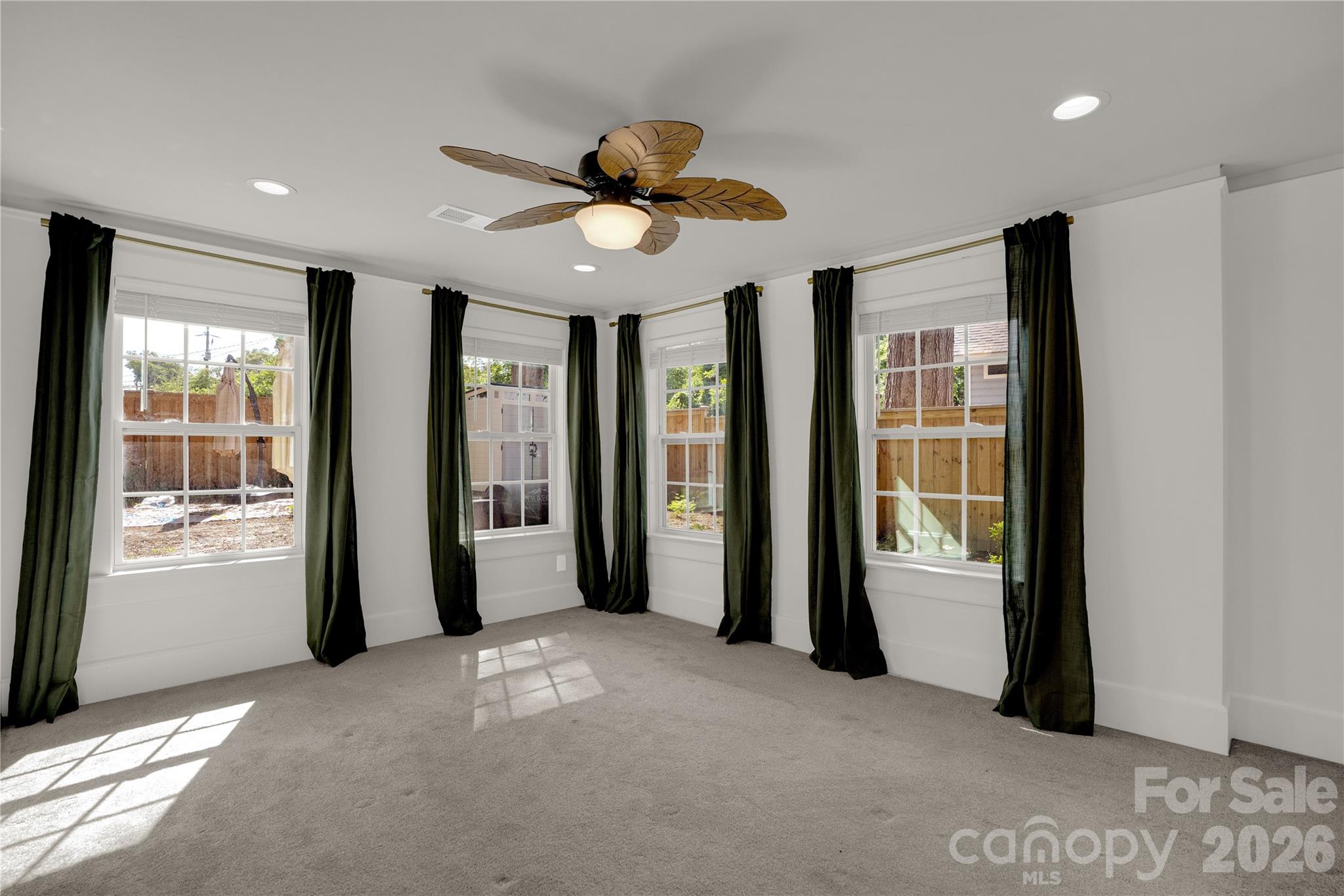 2418 Clark Street Property Photo 21