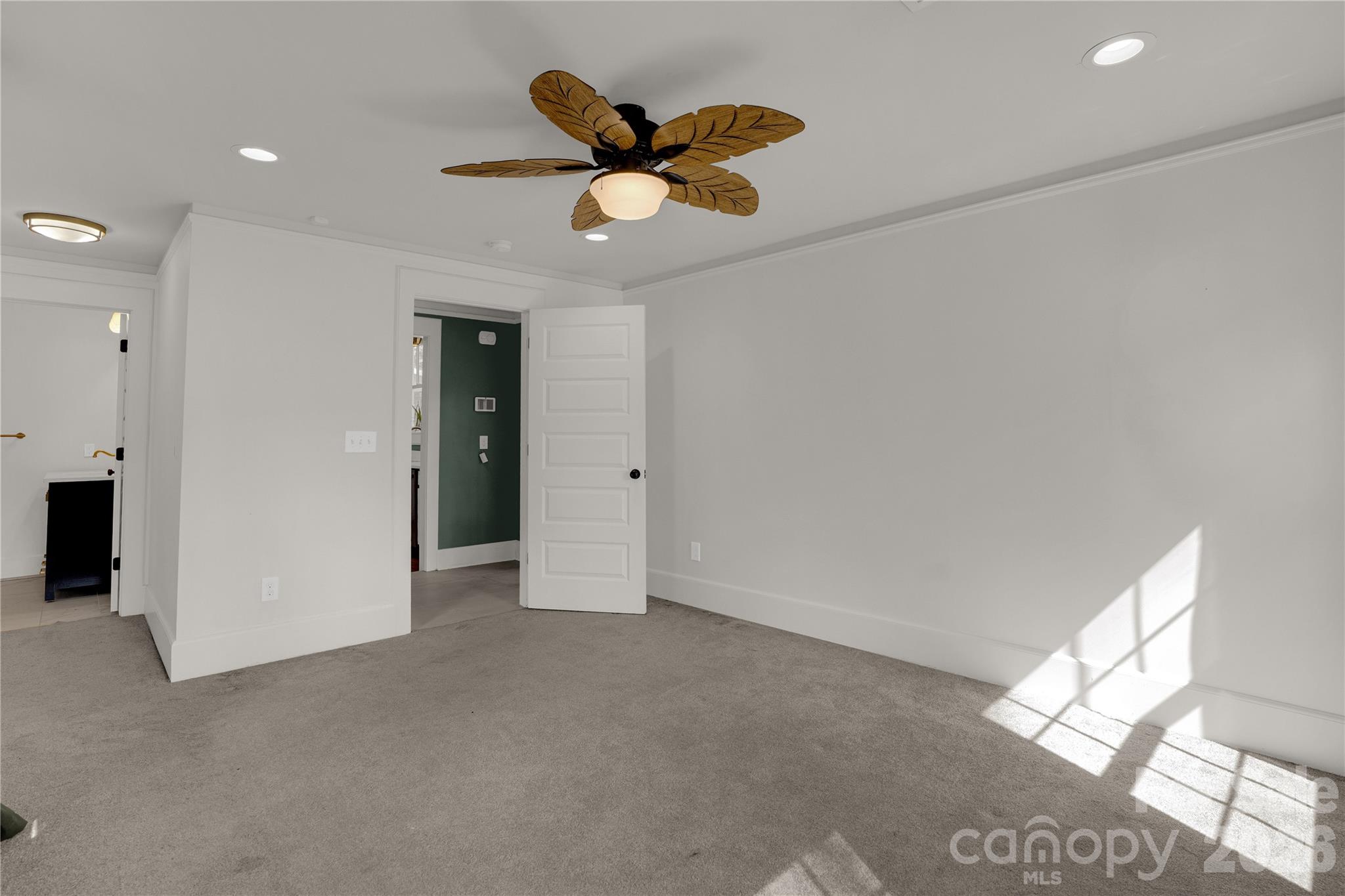 2418 Clark Street Property Photo 23