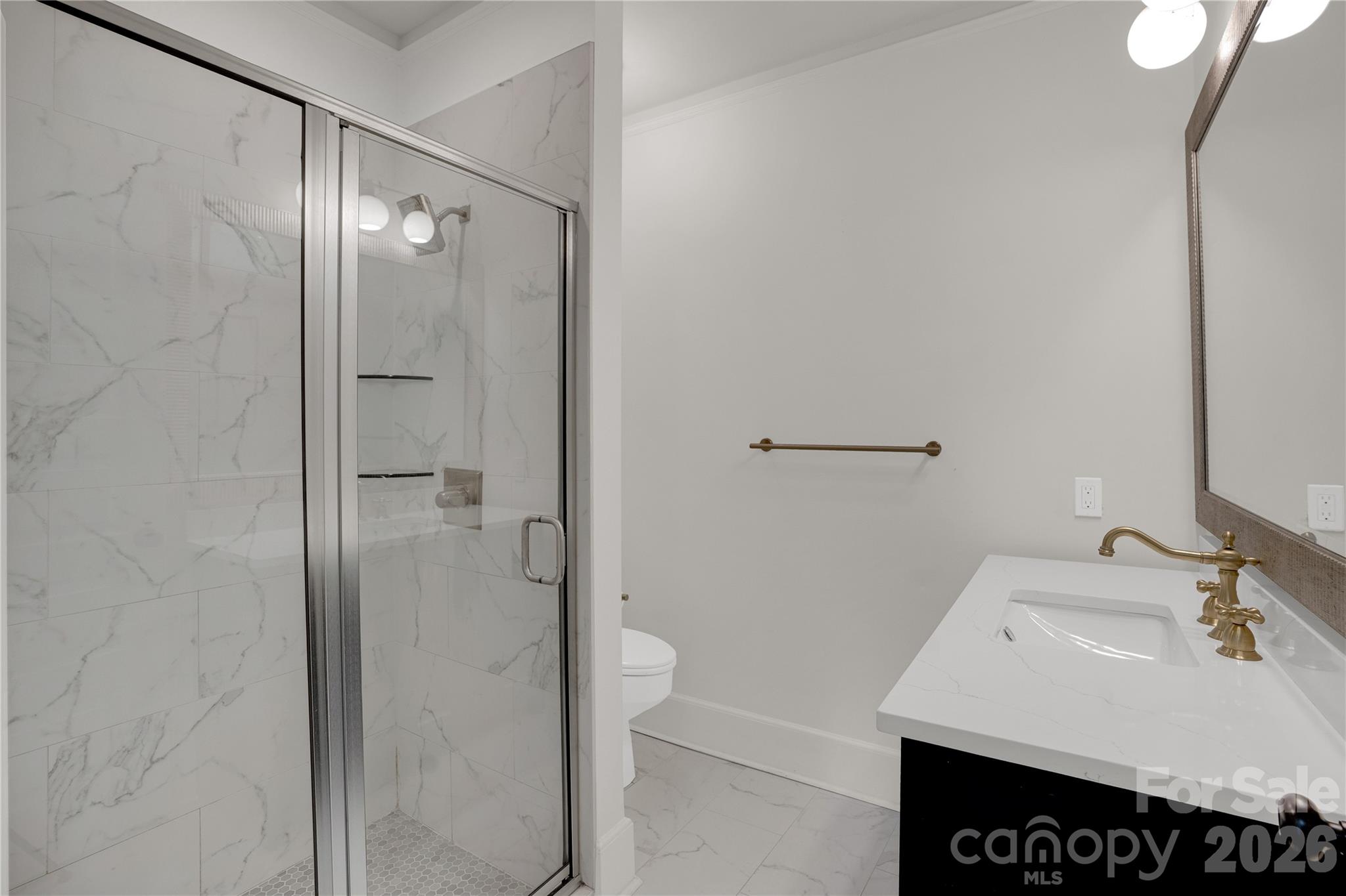 2418 Clark Street Property Photo 25