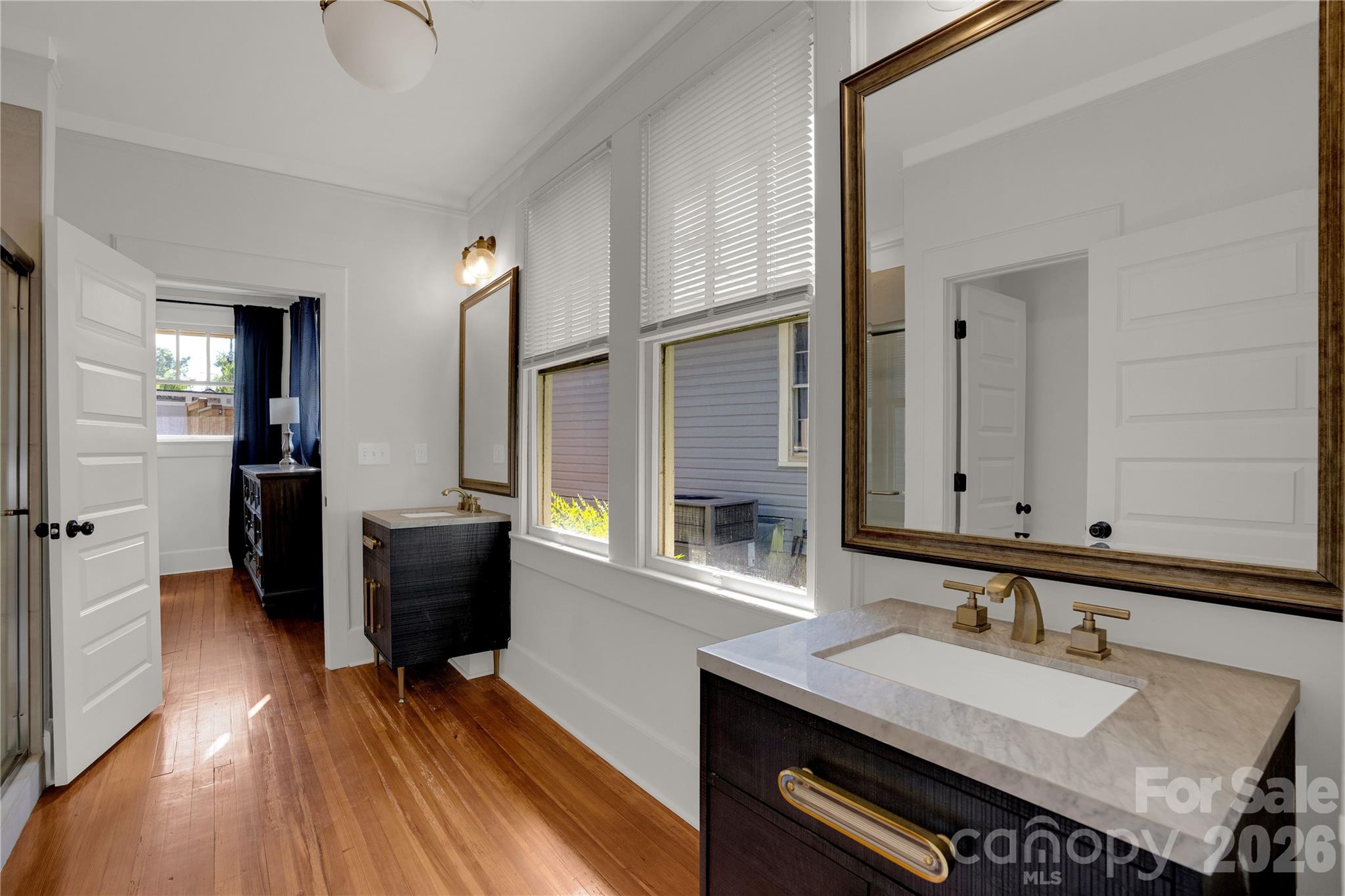 2418 Clark Street Property Photo 31