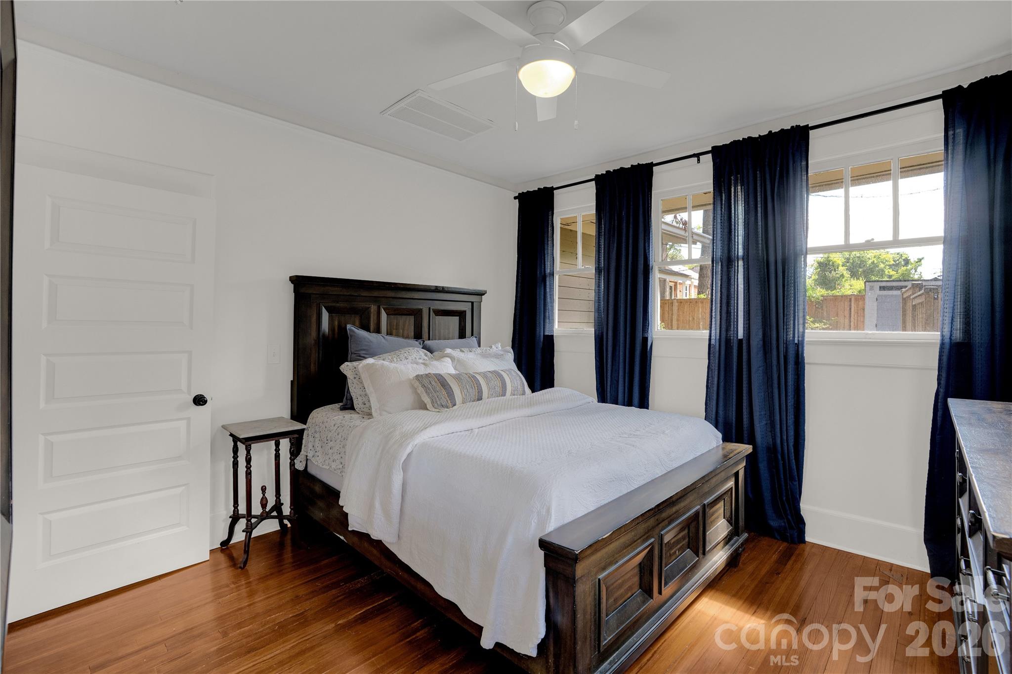2418 Clark Street Property Photo 33