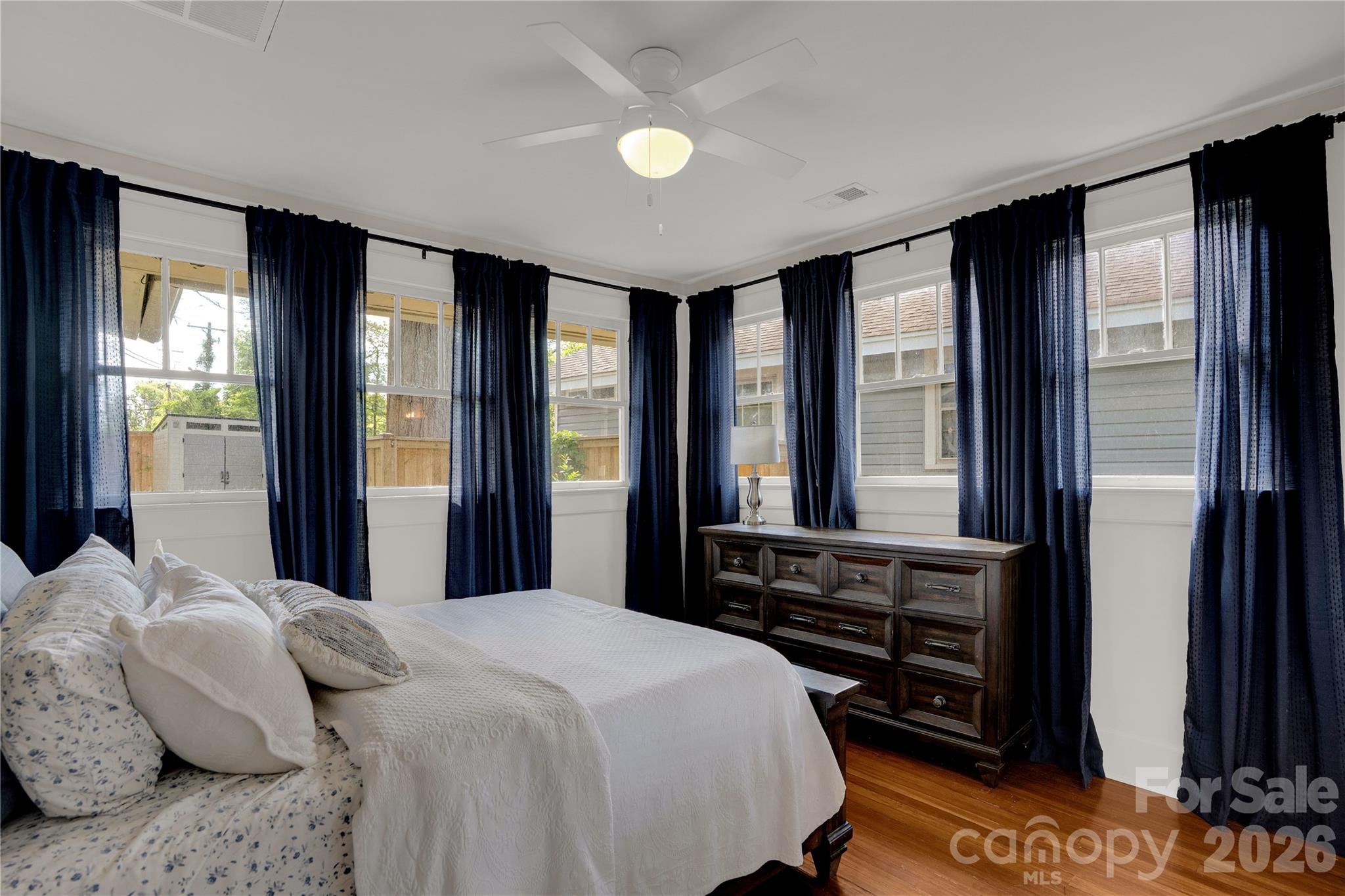 2418 Clark Street Property Photo 34