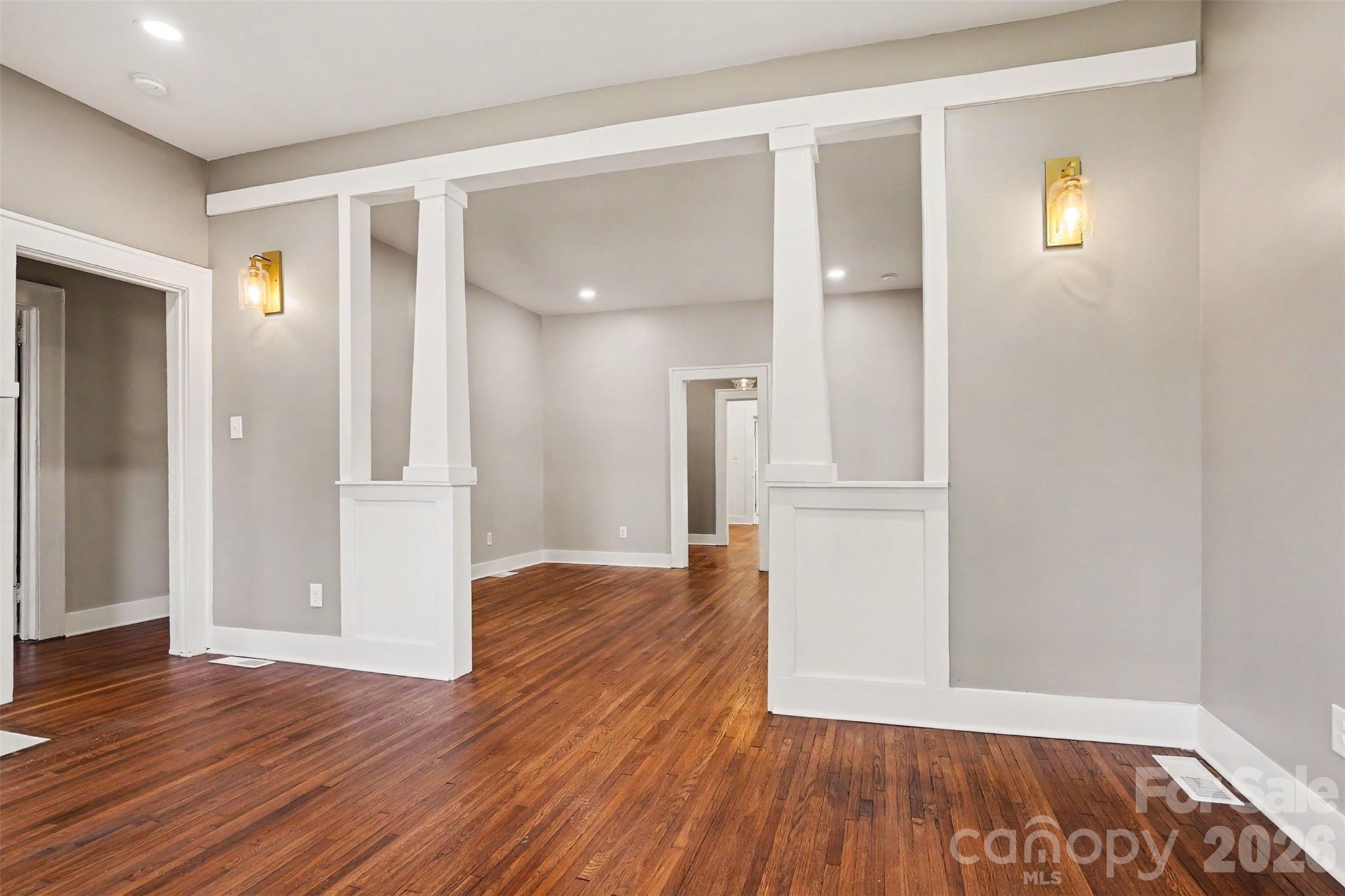 4118 Glory Street Property Photo 5