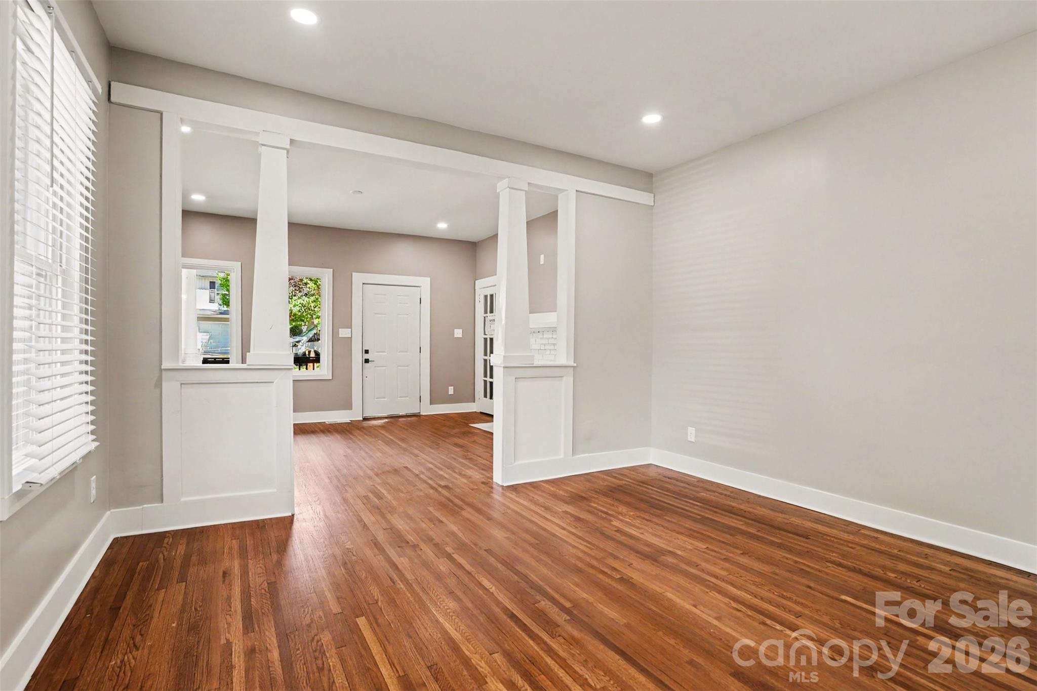 4118 Glory Street Property Photo 7