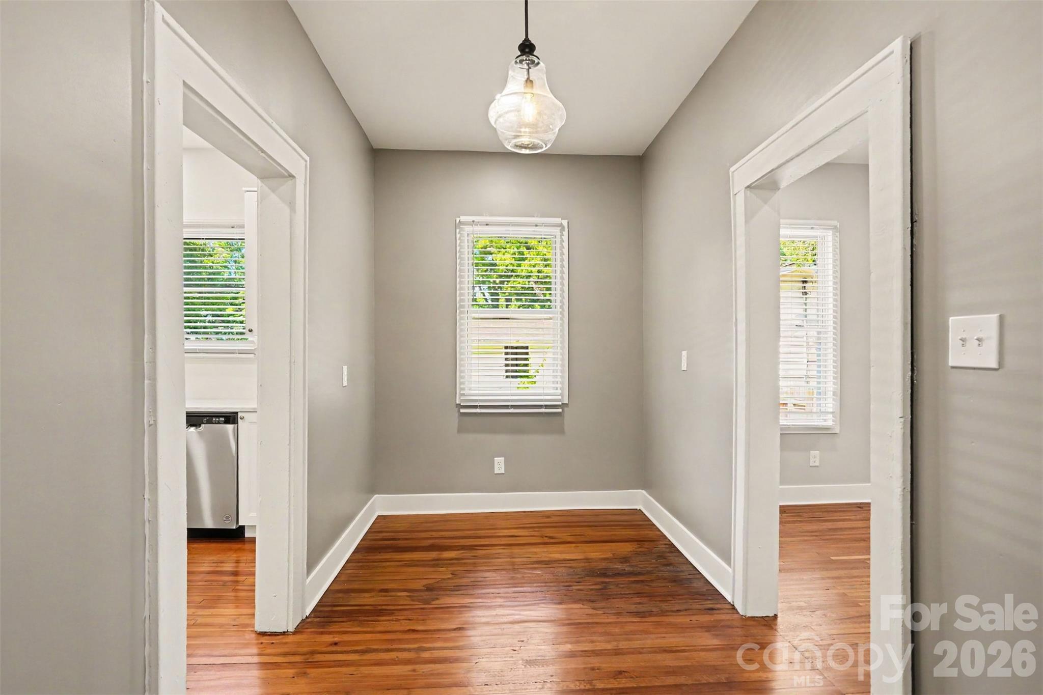 4118 Glory Street Property Photo 10