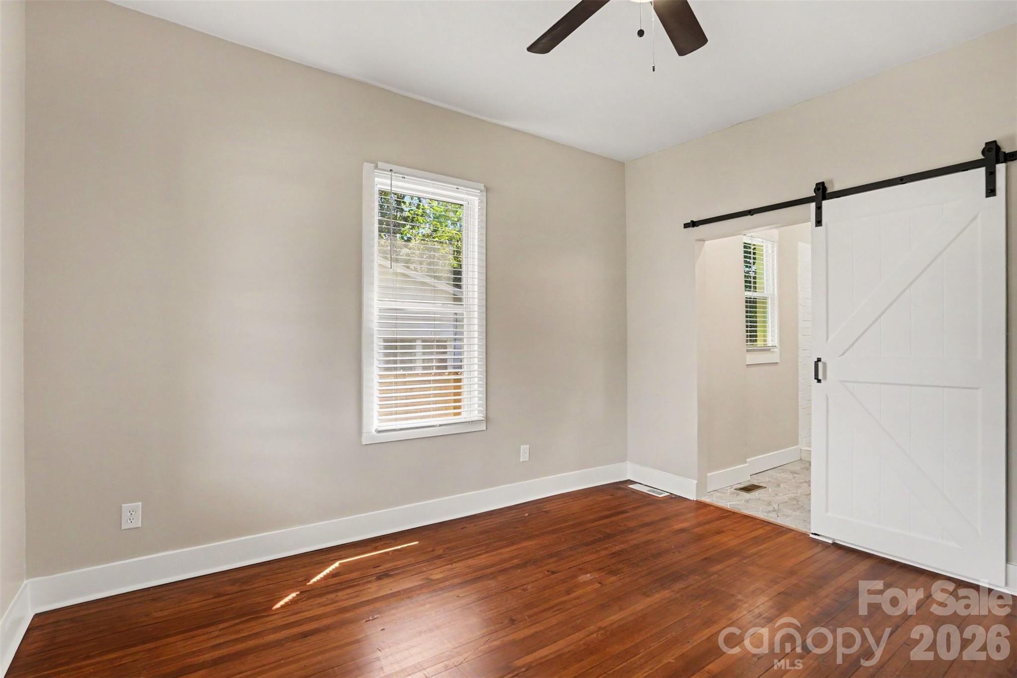 4118 Glory Street Property Photo 16