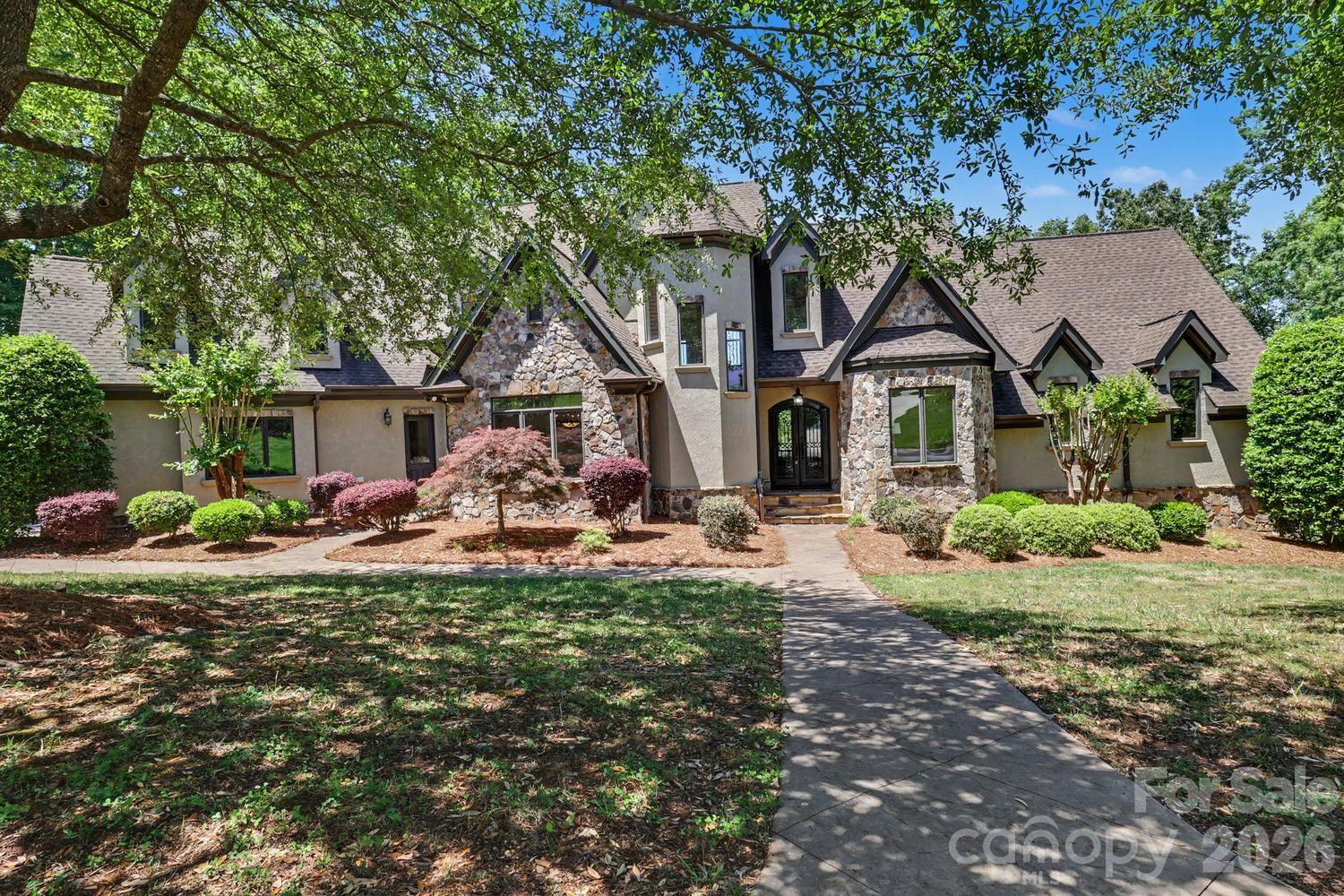 8041 Water View Drive Property Photo 1