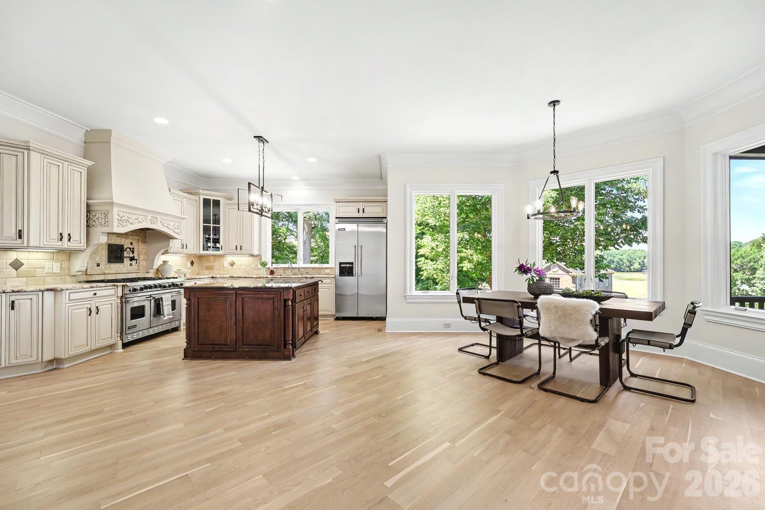8041 Water View Drive Property Photo 15